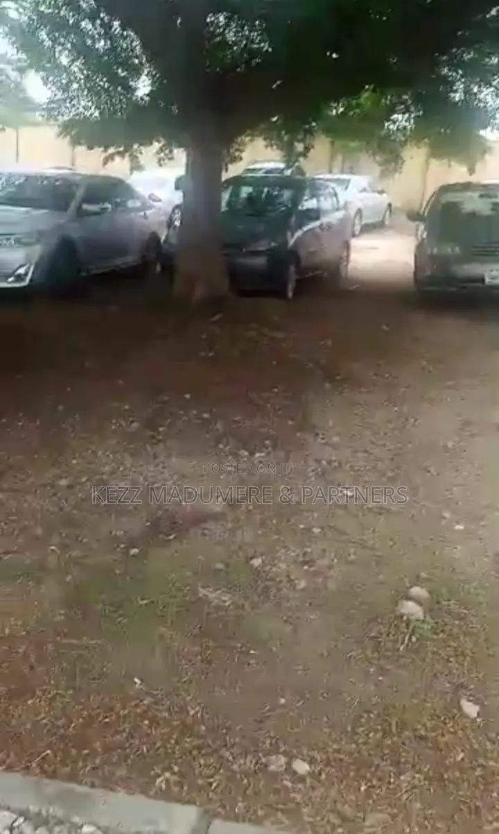 For Sale : Central Area Commercial 2000 SQMTS