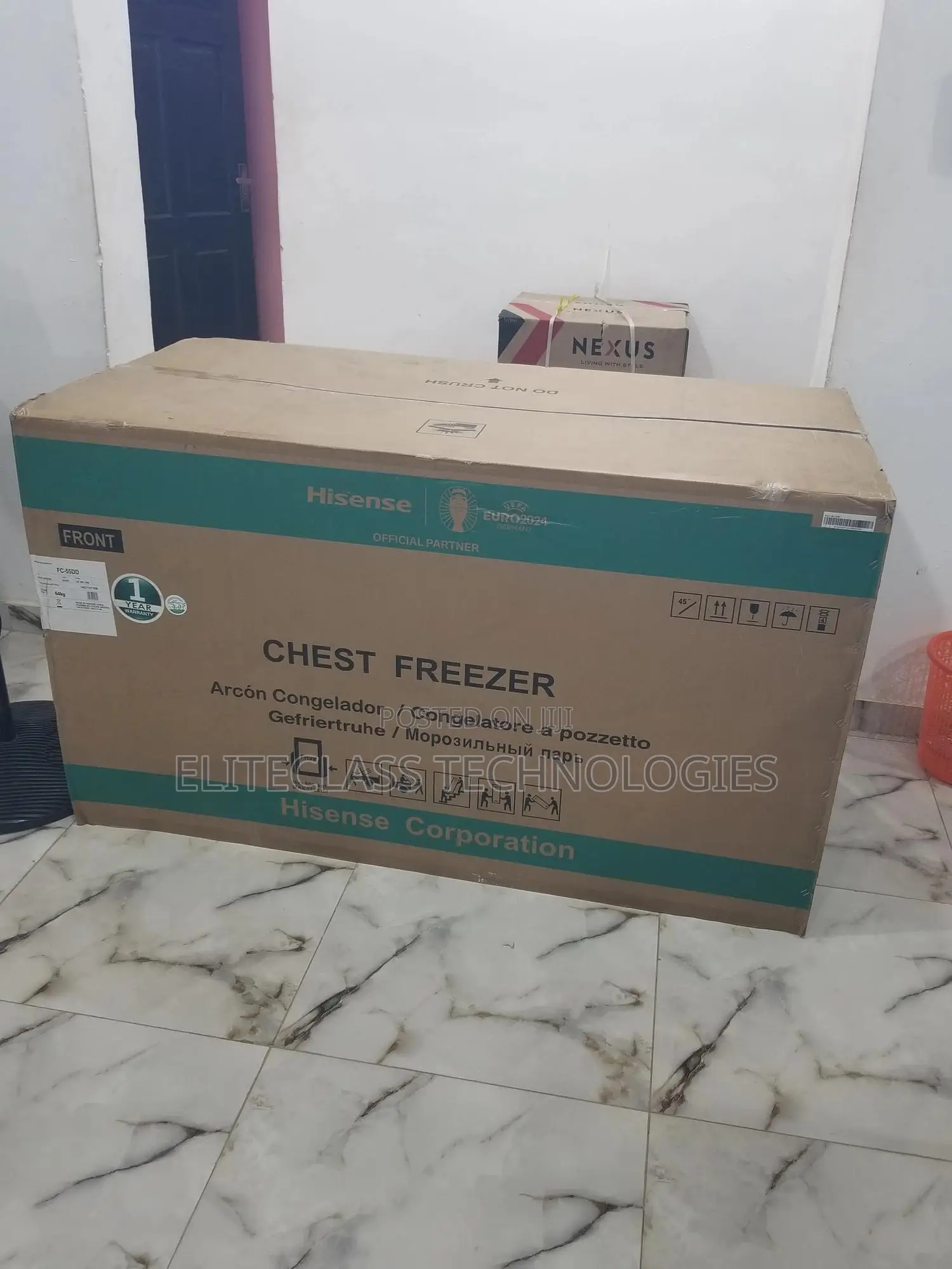420L Hisense Chest Freezer FC-55DD (Reliable).