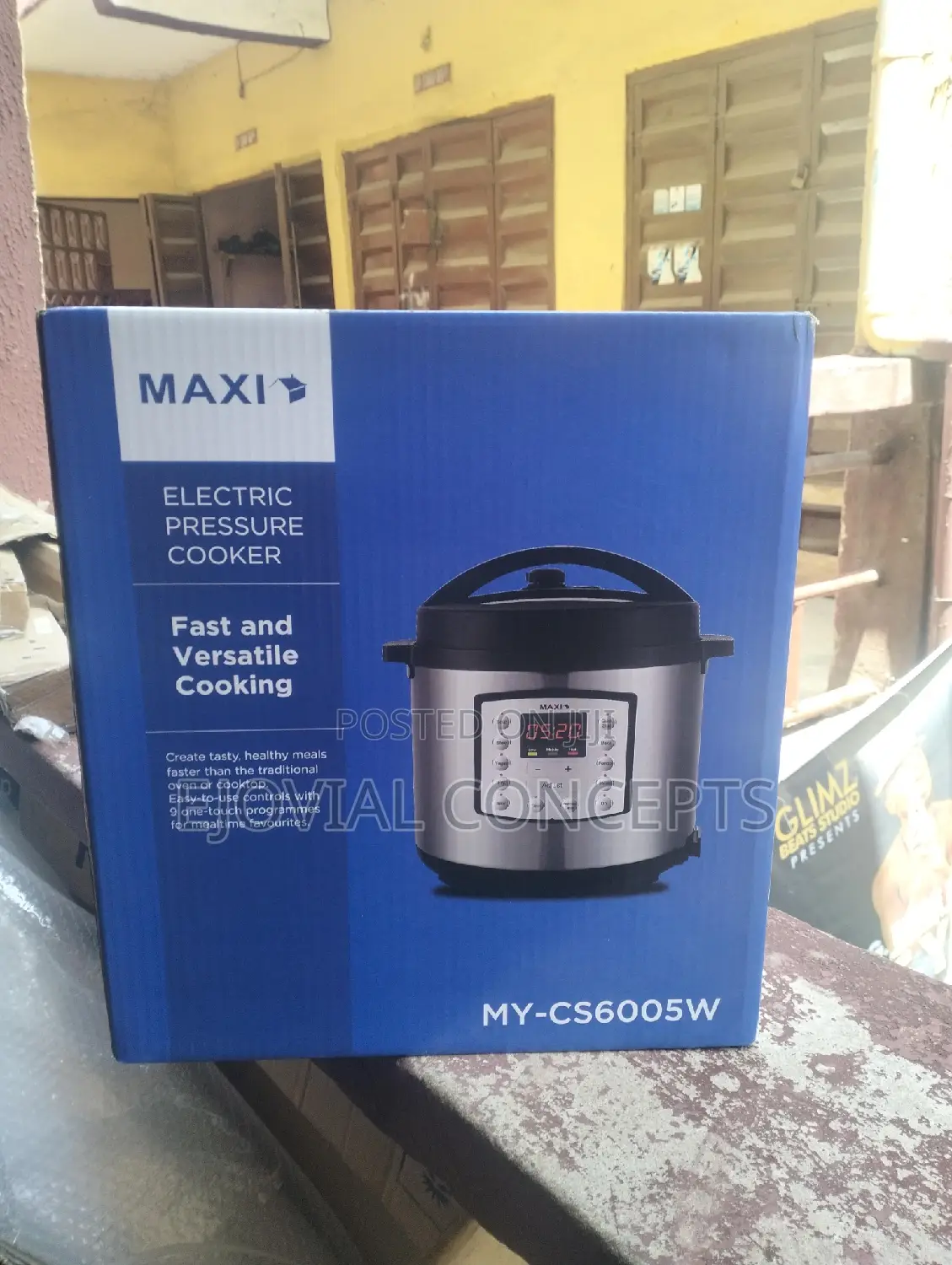 Maxi 6ltrs Pressure Cooker Cs6005w