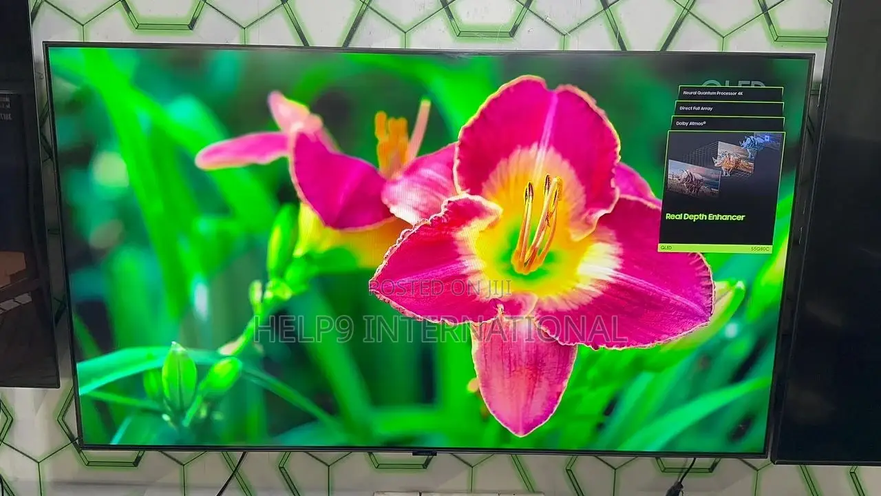 Topnotch 2023 55" Samsung High-End QLED Smart TV - Q80C Ra