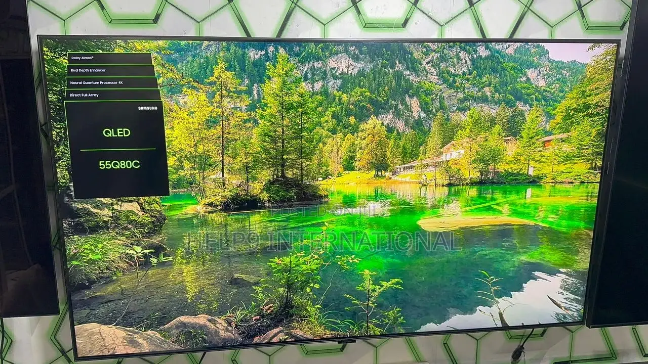 Topnotch 2023 55" Samsung High-End QLED Smart TV - Q80C Ra