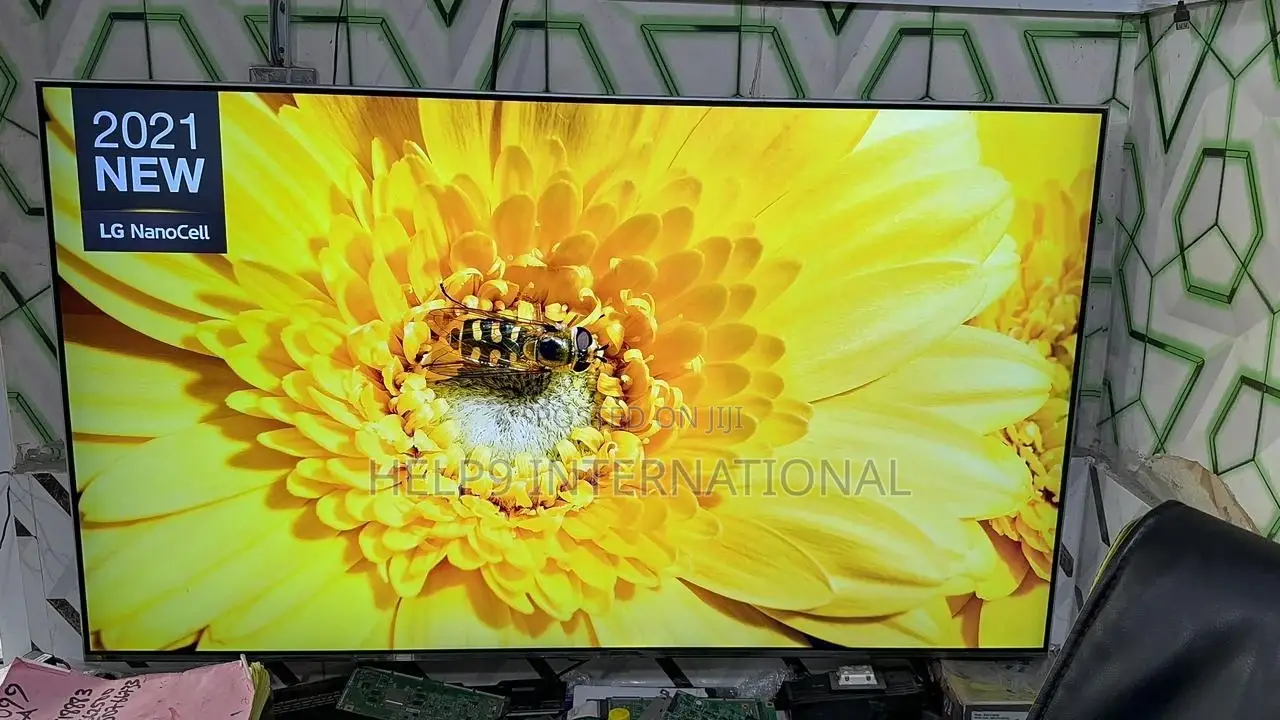 Crisp 65 "LG Nanocell Smart Tv With AI Thinq Nj