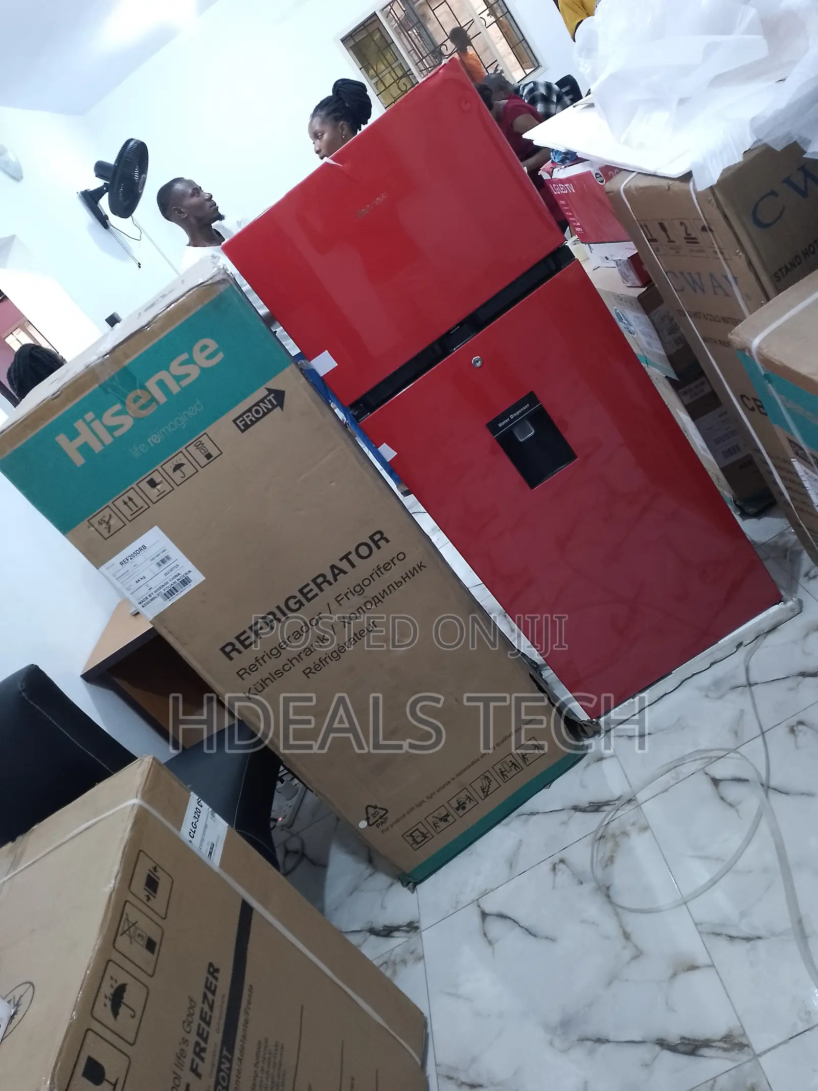 Mount Defrost 204l Hisense Refrigerator With Water Depenser