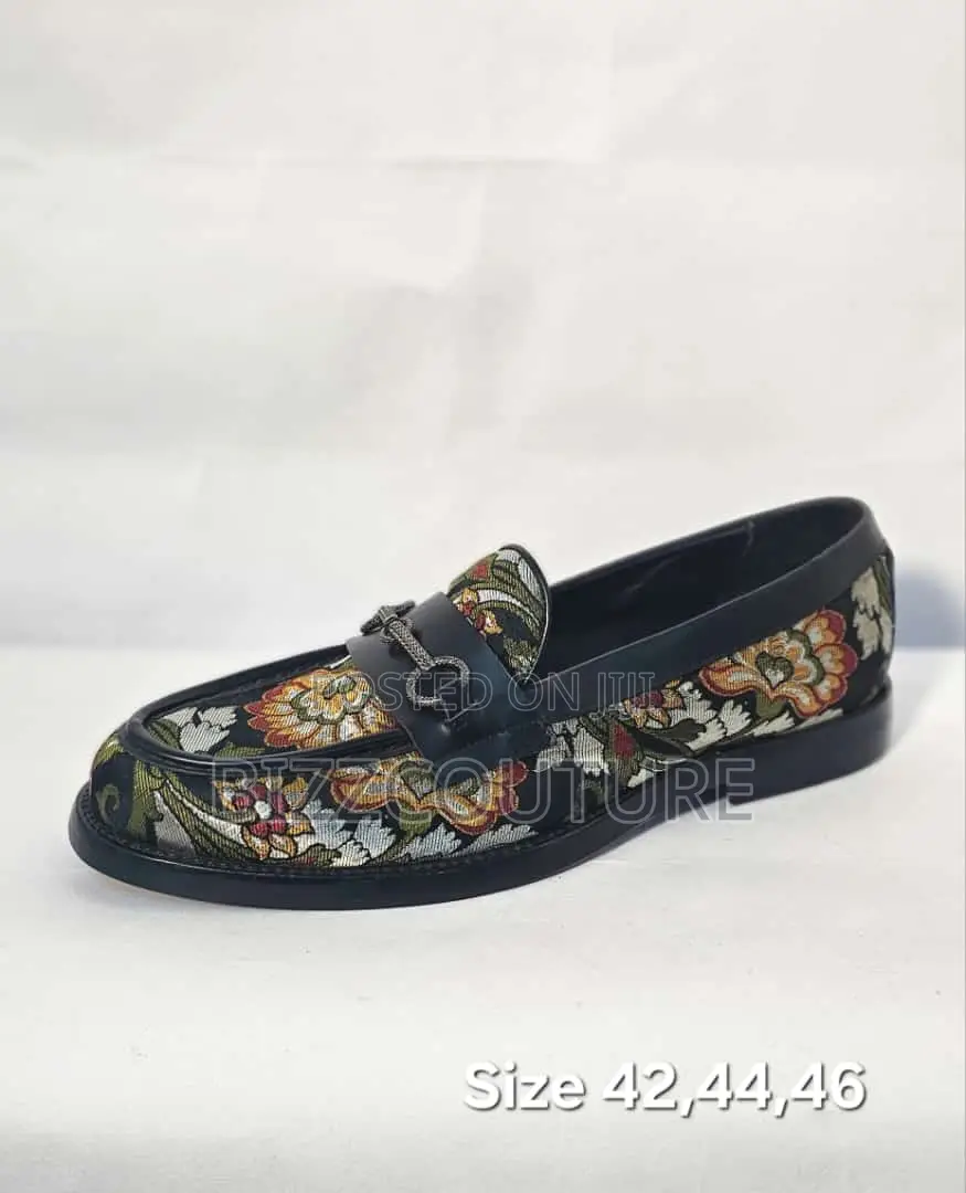 Original Italian GUCCI Loafers Available in Store