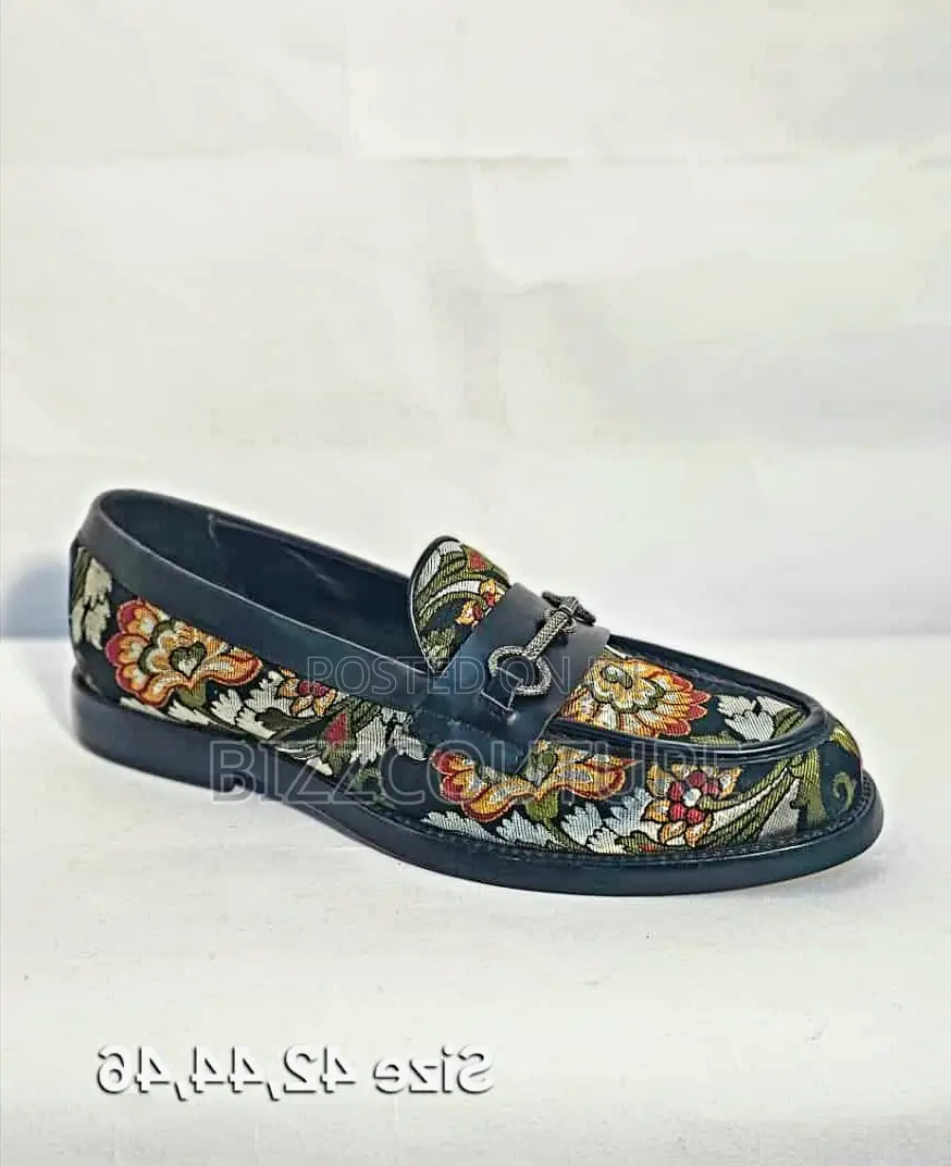 Original Italian GUCCI Loafers Available in Store