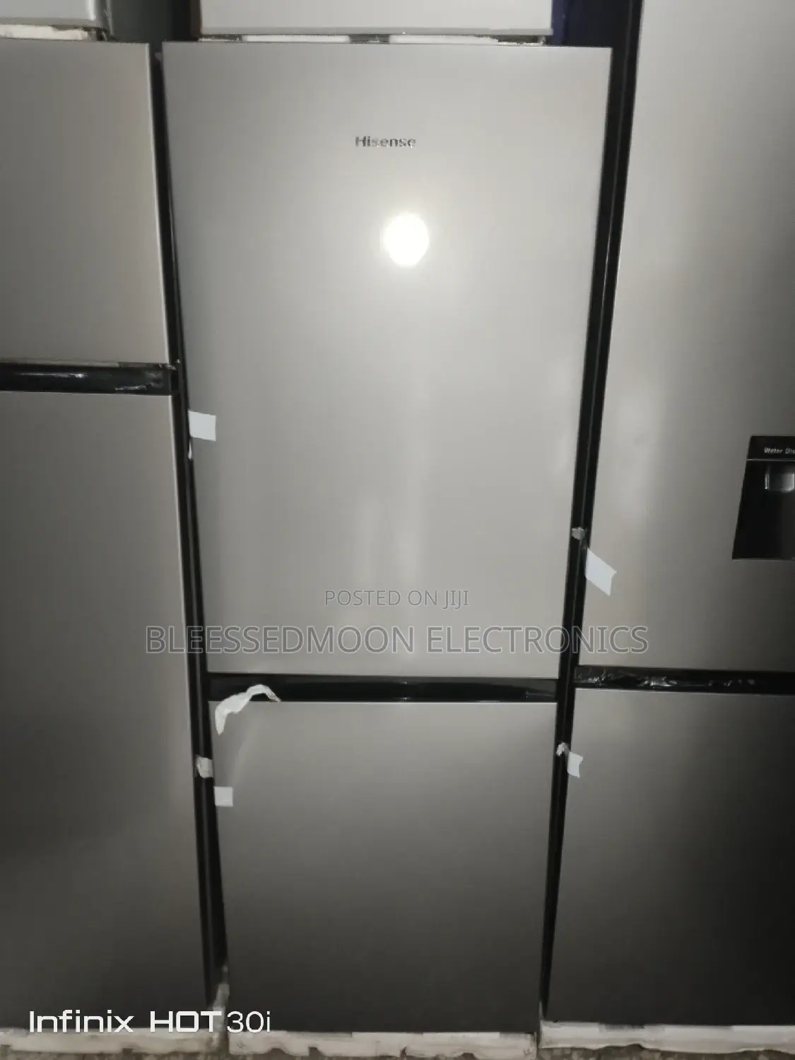 Hisense Down Freezer 50 PERCENT INVERTER Standing Fridge