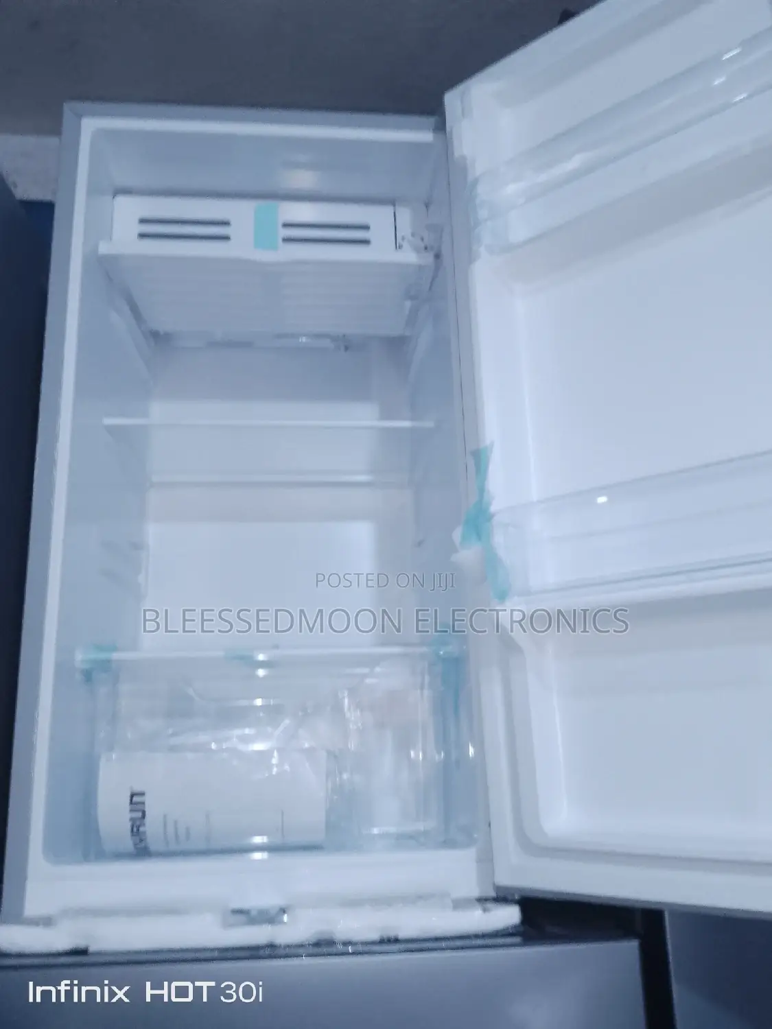 Skyrun Inverter Voltage Table Top Fridge 3 Years Warranty