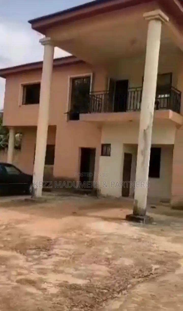 6bdrm Duplex in Gra , Enugu , Enugu for sale