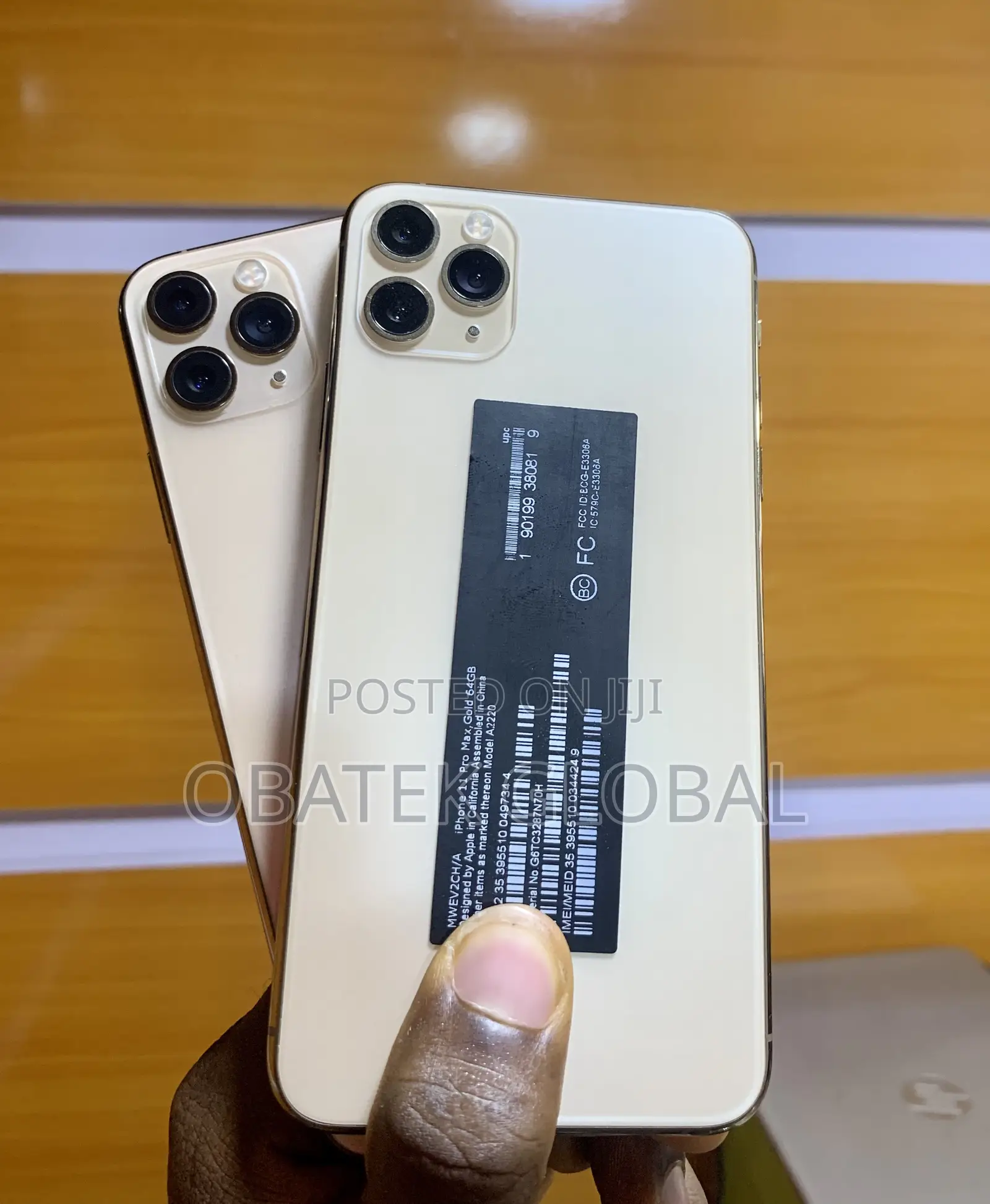 Apple iPhone 11 Pro Max 64 GB Gold