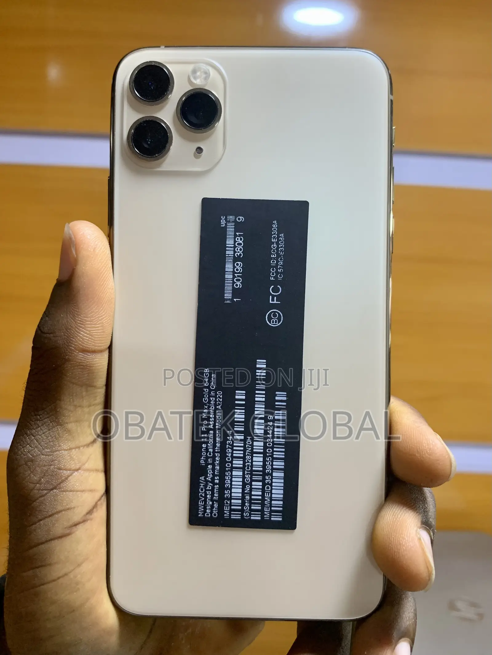 Apple iPhone 11 Pro Max 64 GB Gold