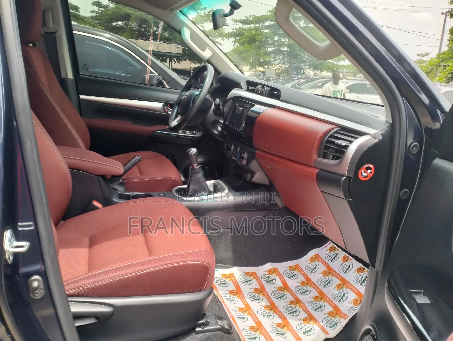 New Toyota Hilux 2022 Gray