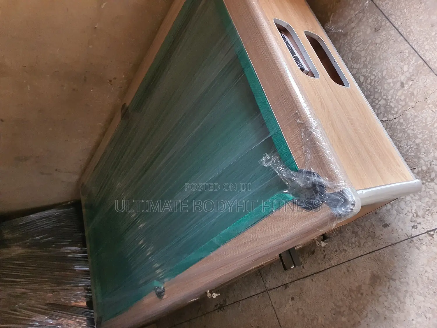 Brand New 7ft Luxury Coin Operated Snooker Board