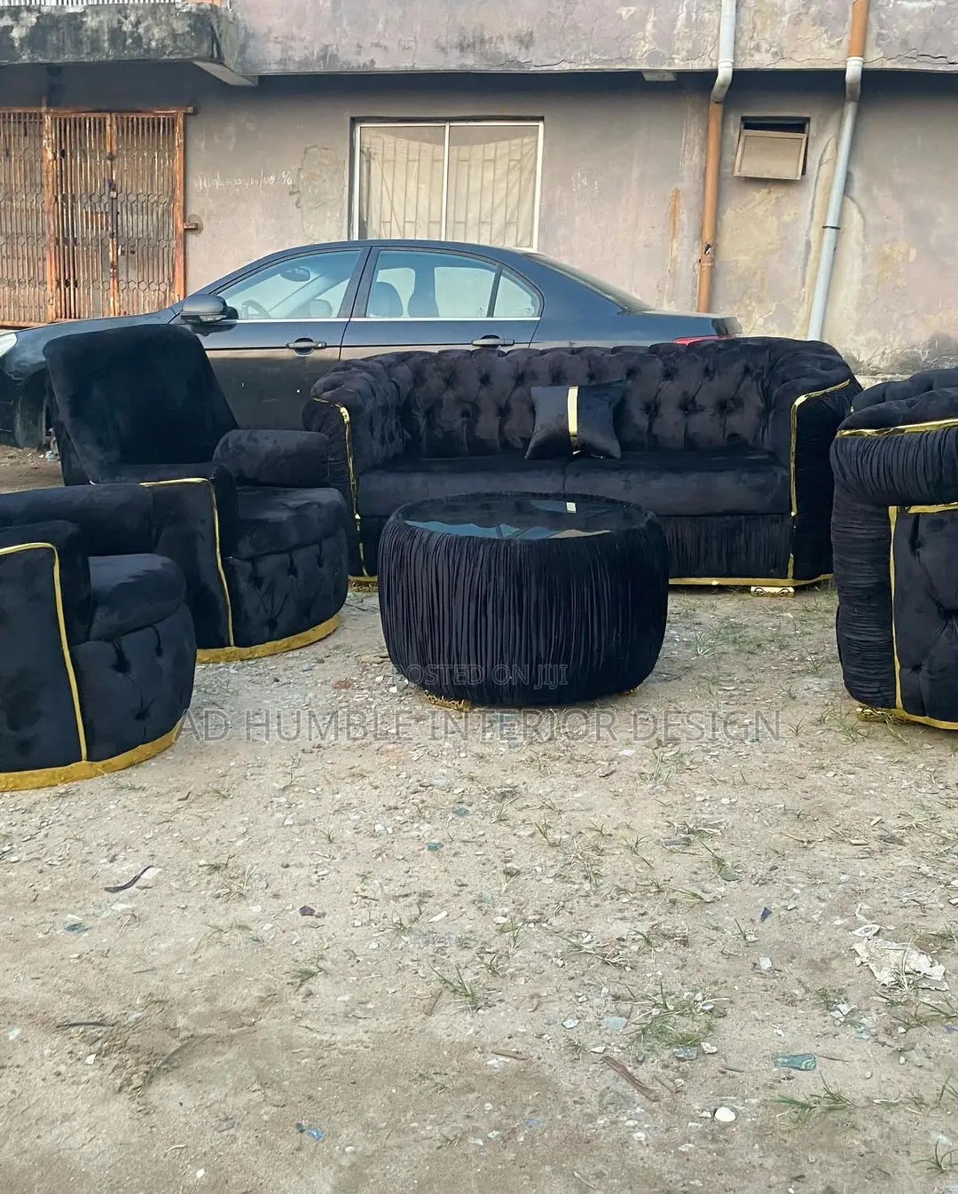 7 Sitter Standard Sofa Chair.