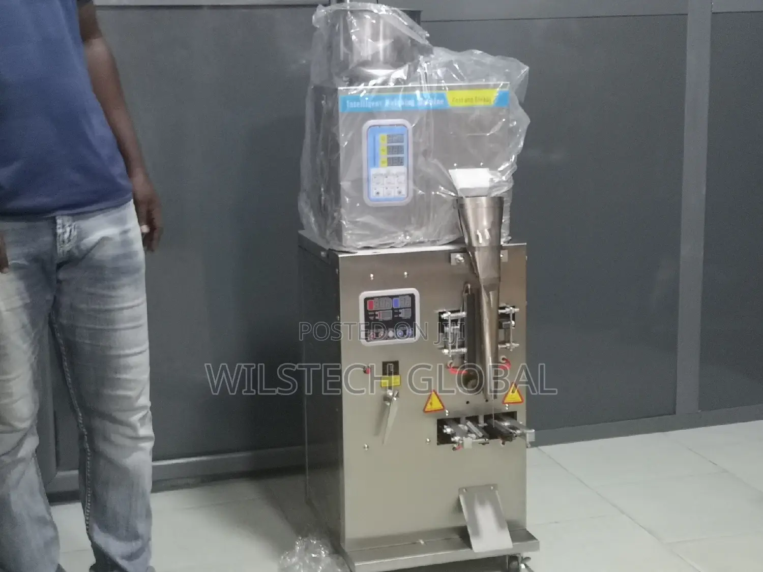 Granule Powder Packaging Machine FZL