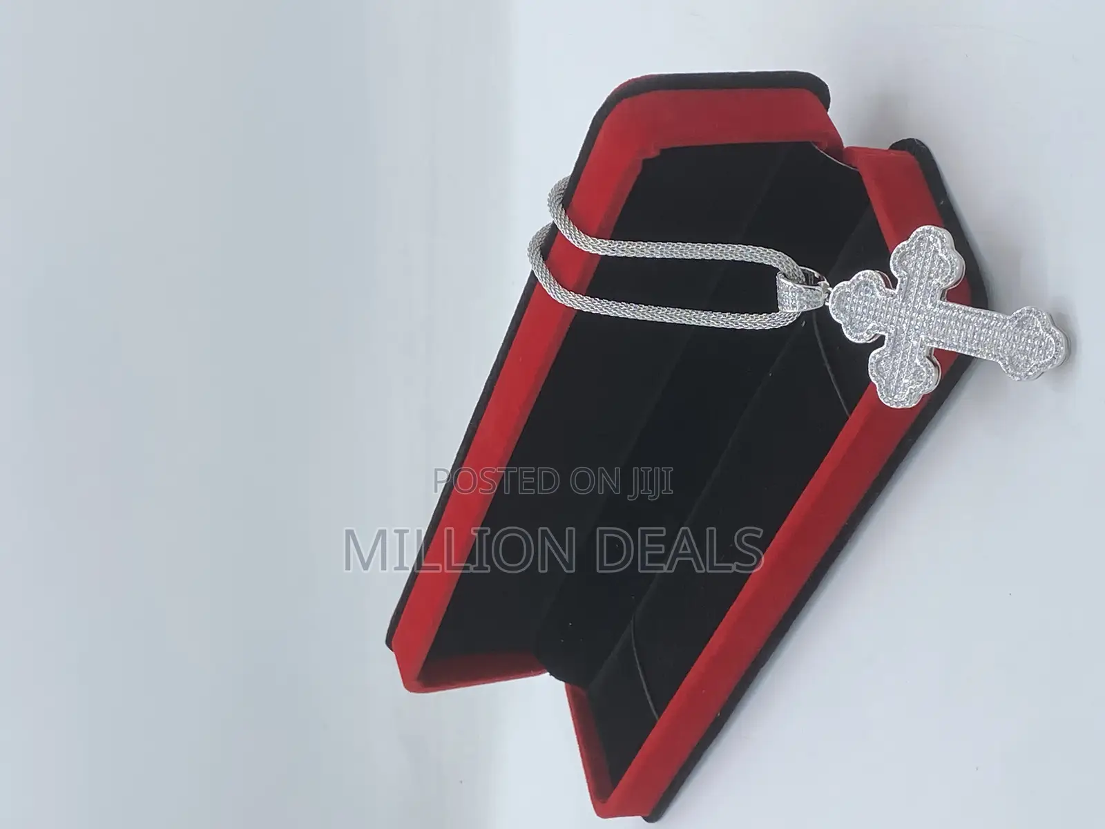 Classic Iced Men’S Silver Unique Neckpiece
