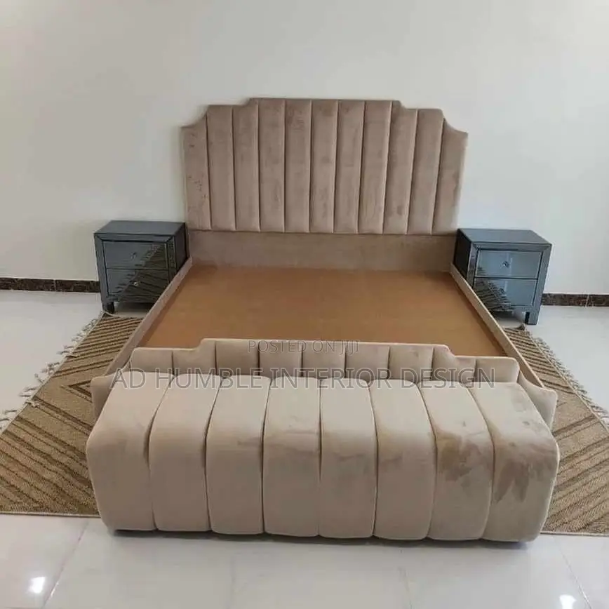 4/6 Upholstery Bedframe.