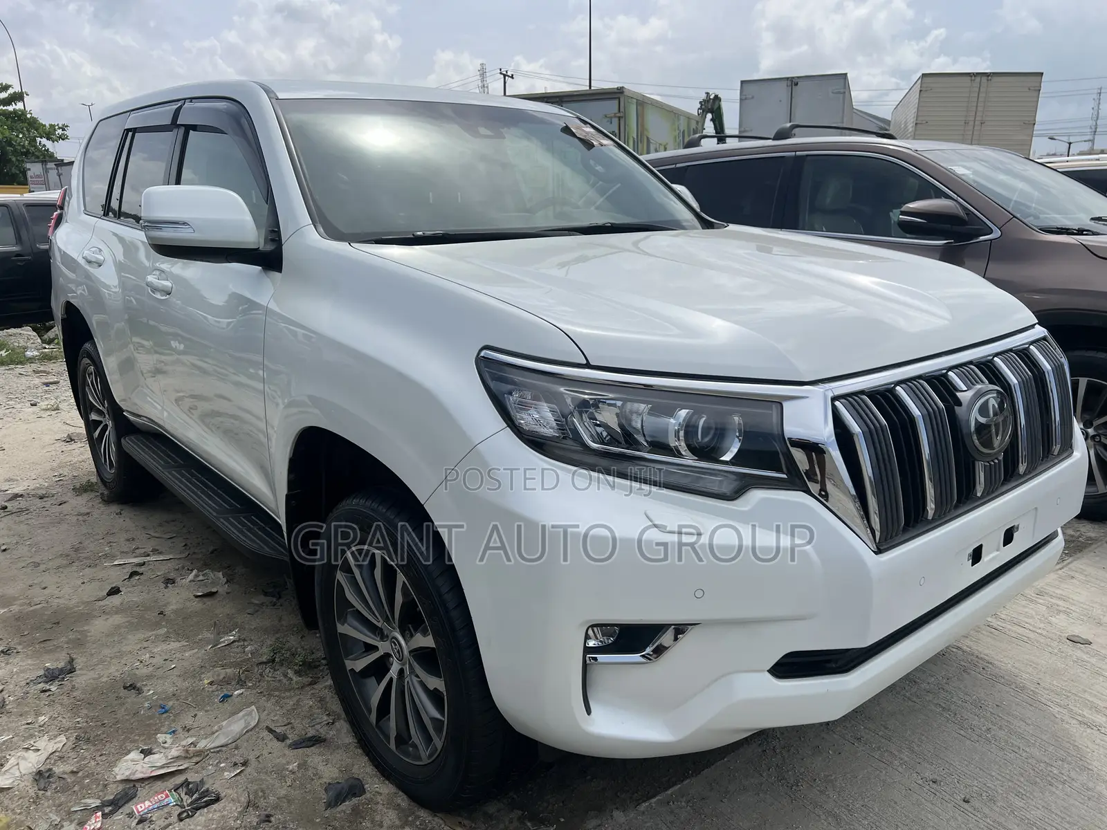 Toyota Land Cruiser Prado 2022 White