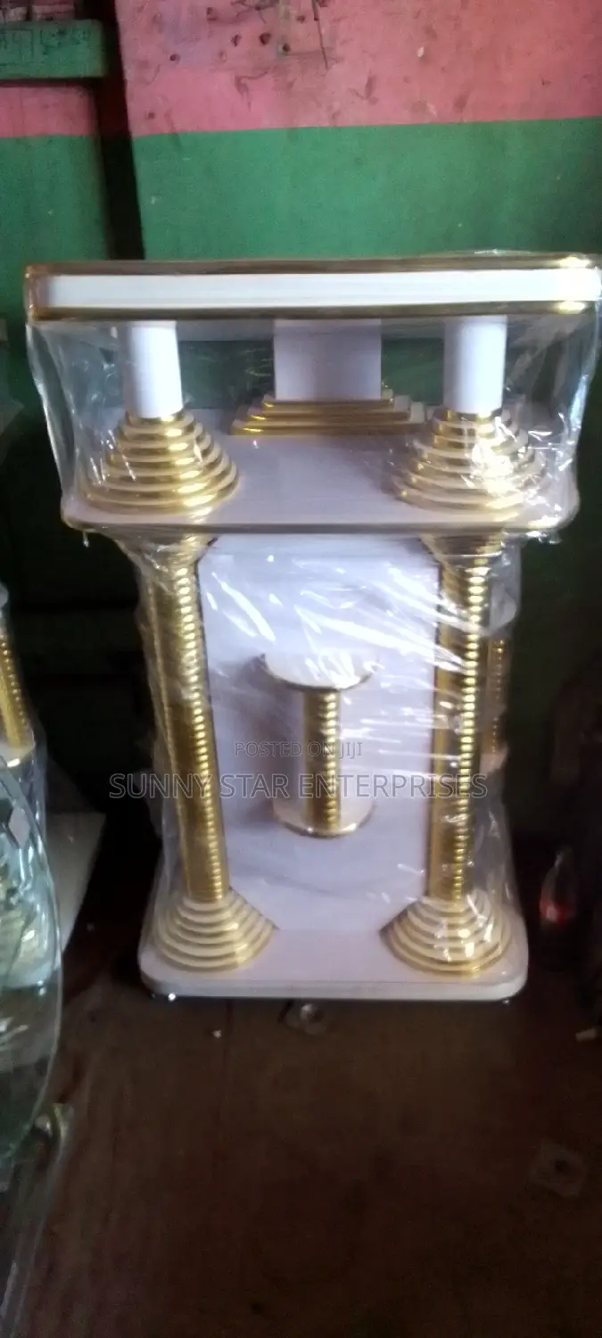 High Quality Executive Gold Color Pulpit