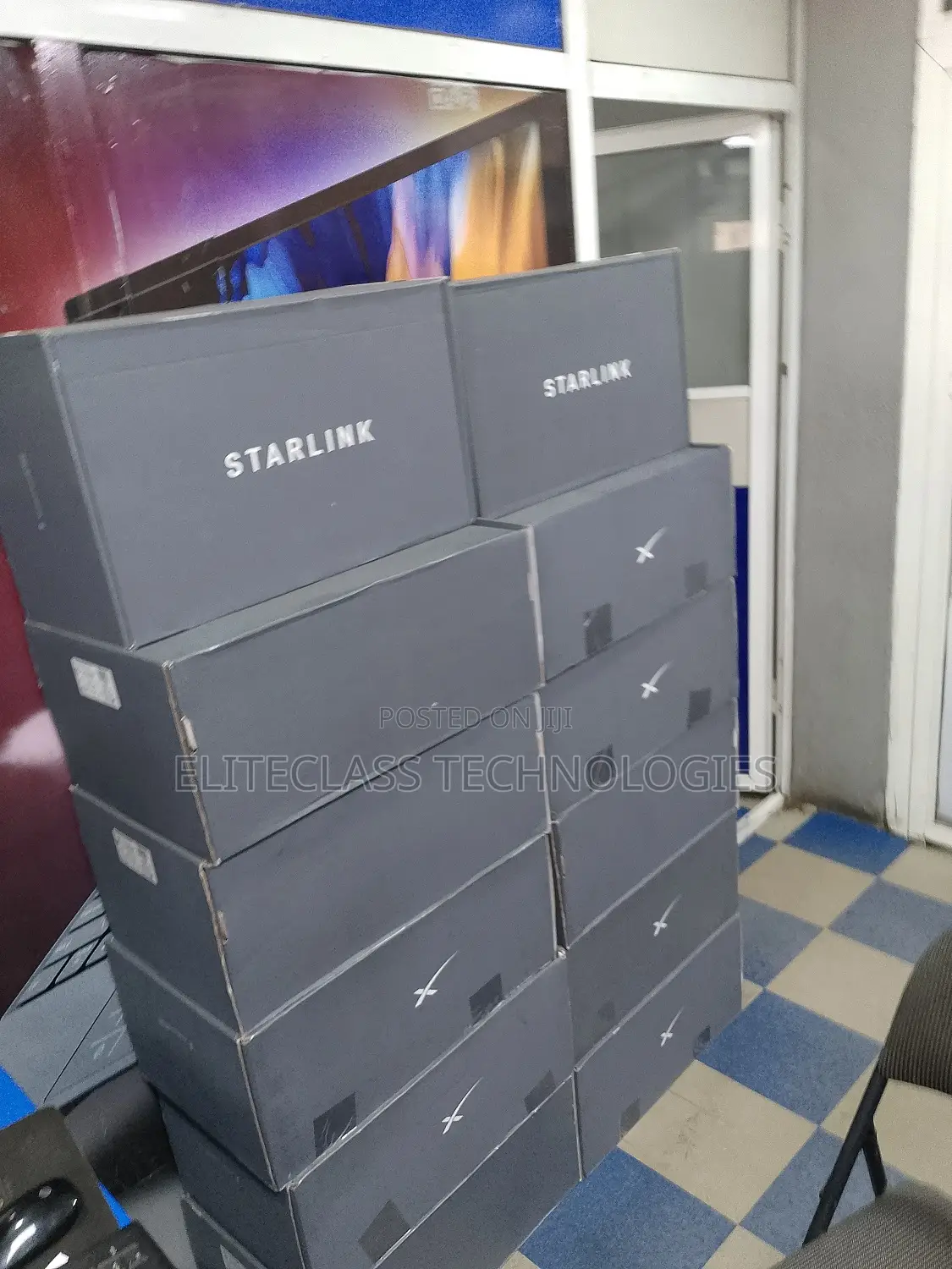 High Quality UTR-212 Starlink Eternet Router.