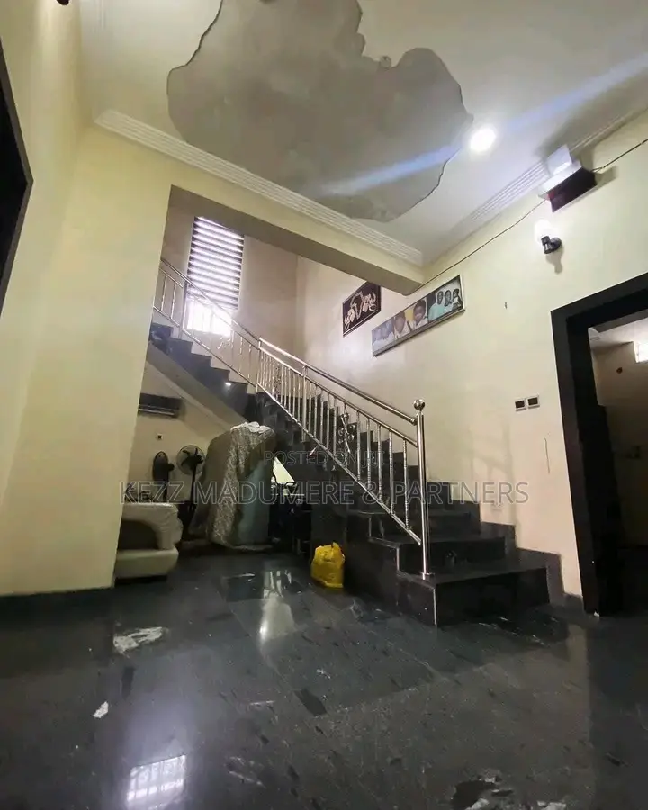 4bdrm Duplex in Elelenwo , Port for sale