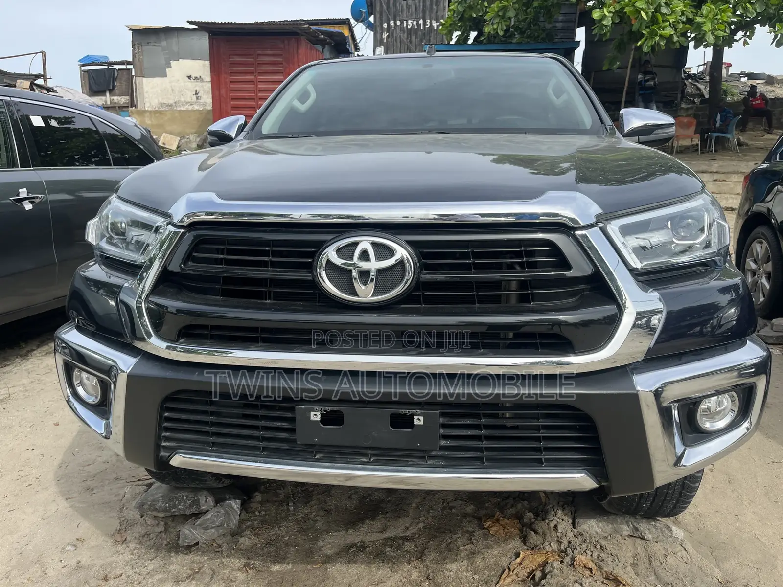 Toyota Hilux 2022 Blue