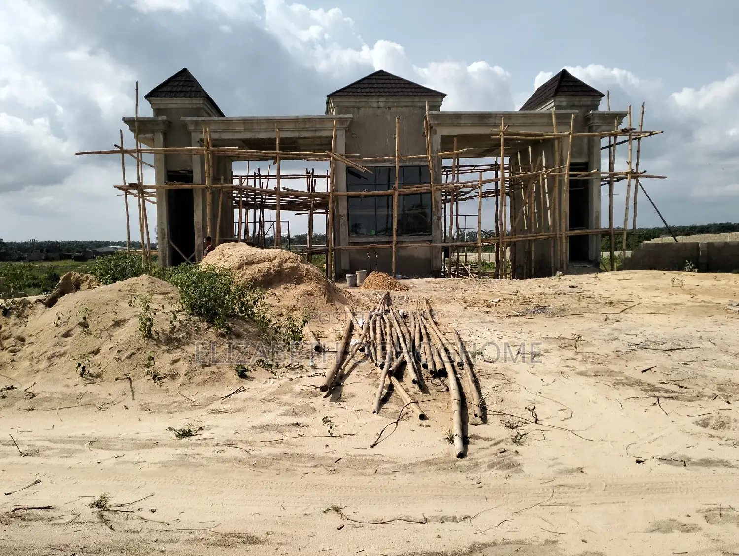 Buy and Build Land at Lekki-Epe Expressway Ibeju Lekki