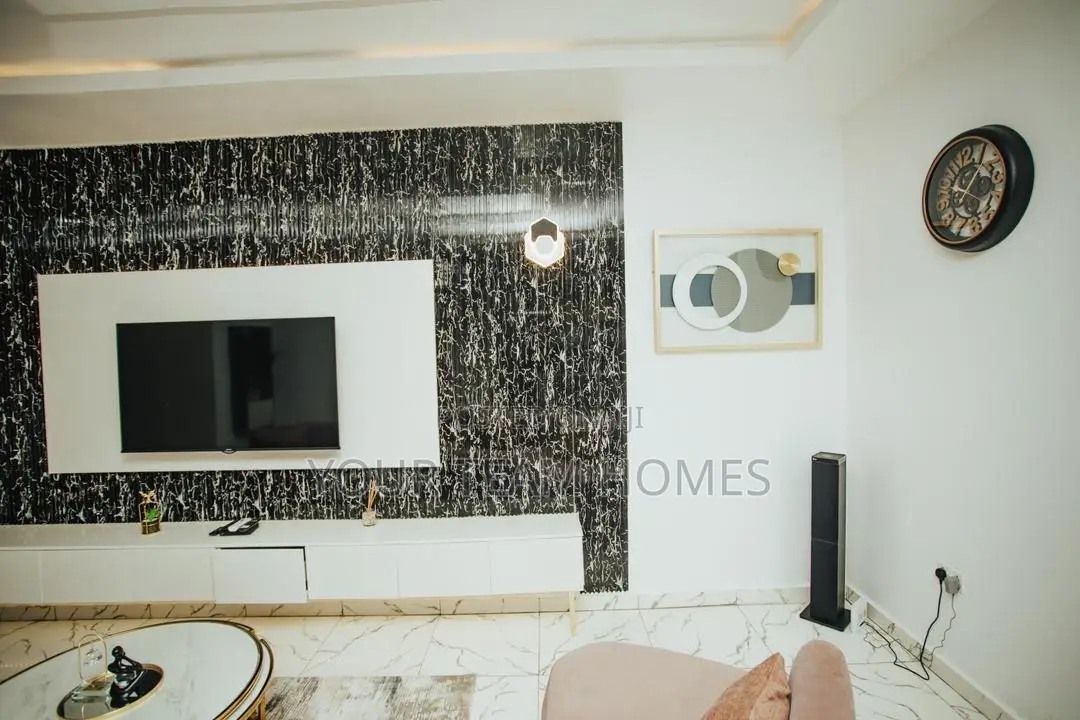 4bedroom Terrace Service Apartment for Booking in Mabushi