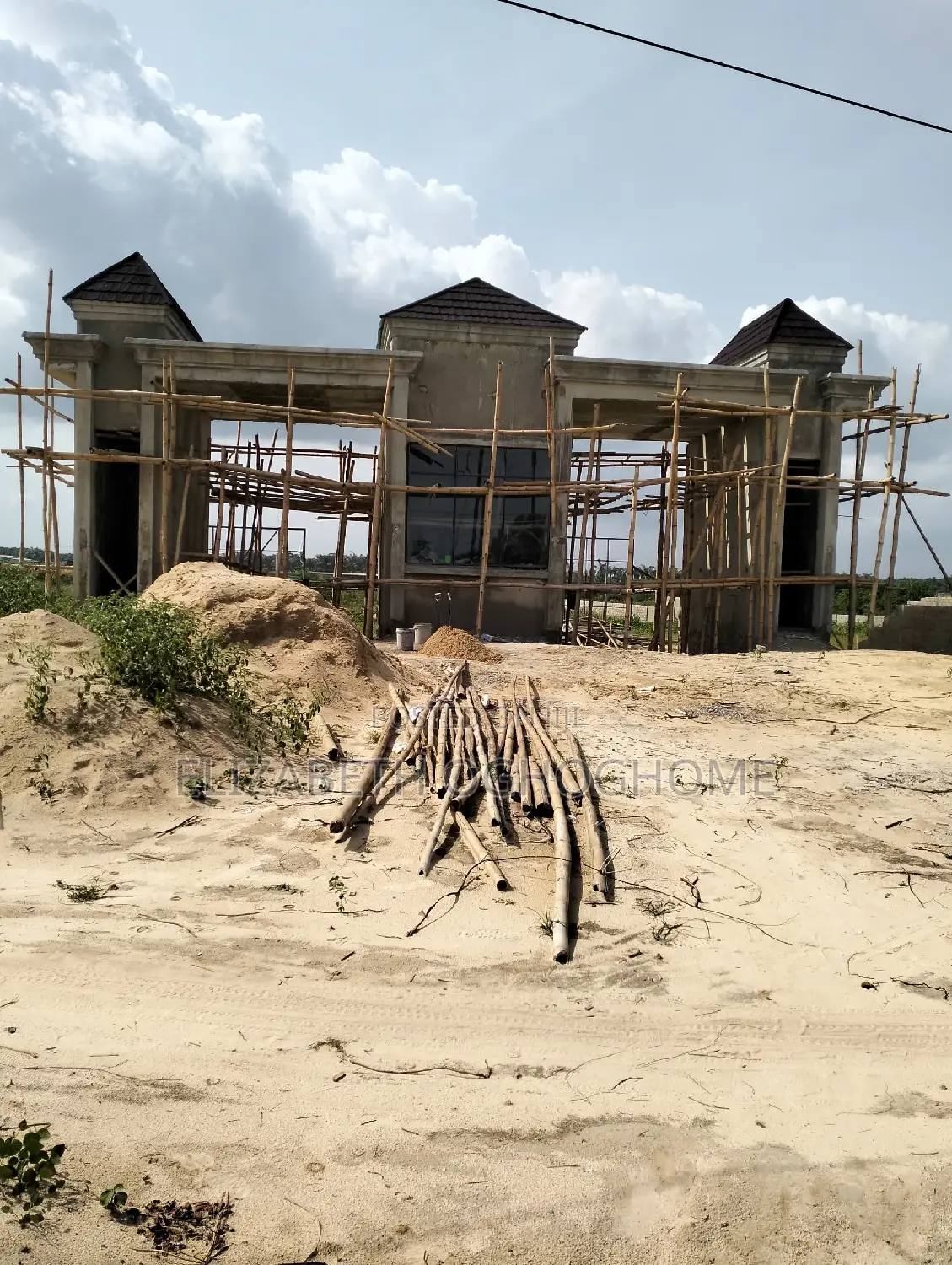 Buy and Build Land at Lekki-Epe Expressway Ibeju Lekki