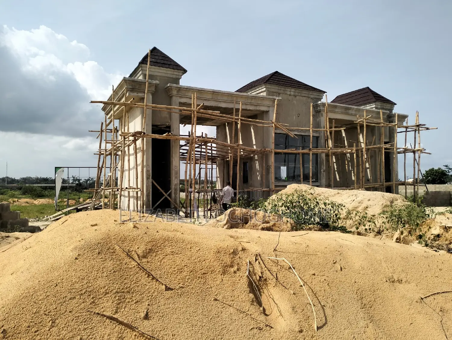 Buy and Build Land at Lekki-Epe Expressway Ibeju Lekki