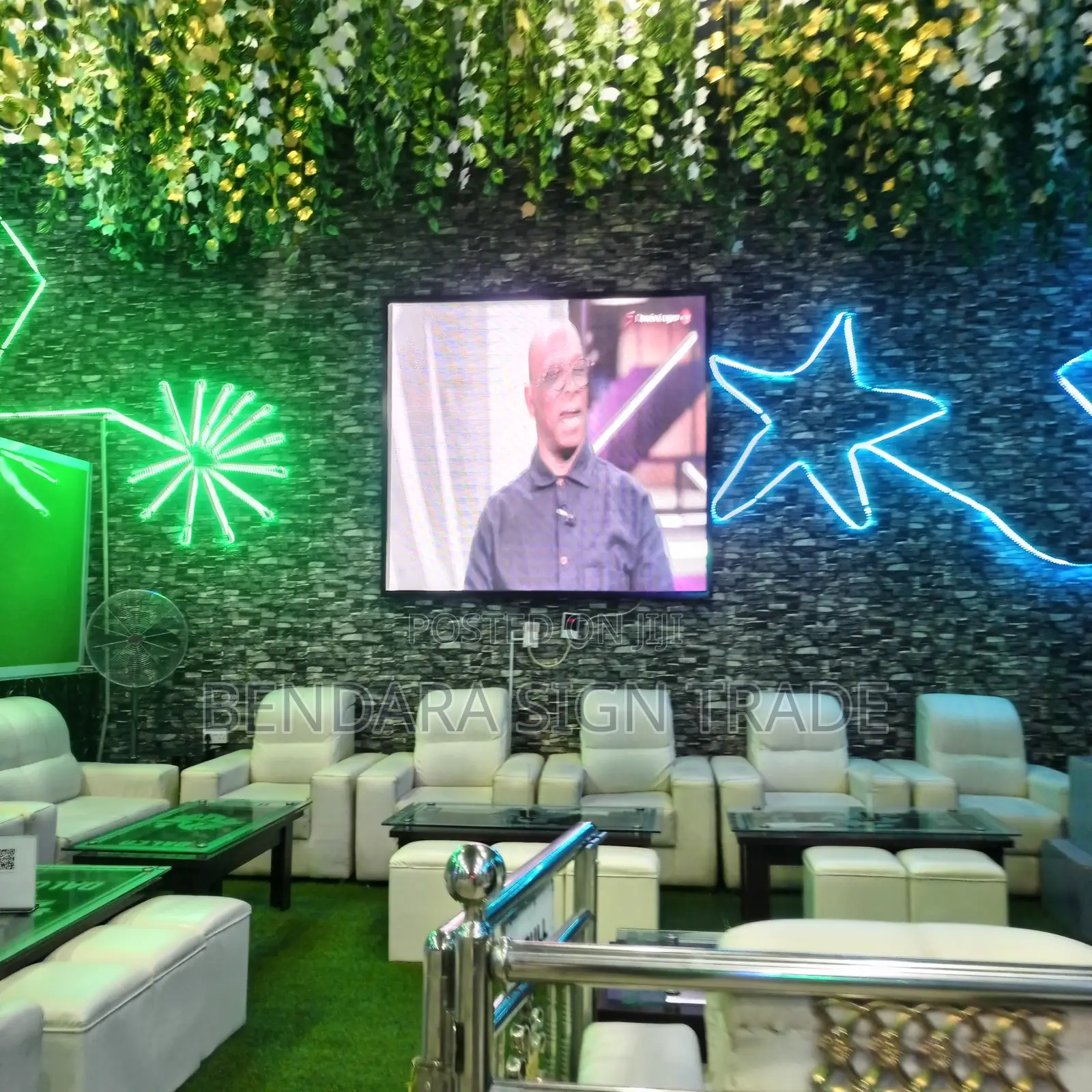 Wall Screen Video Display 6ft by 6ft Indoor