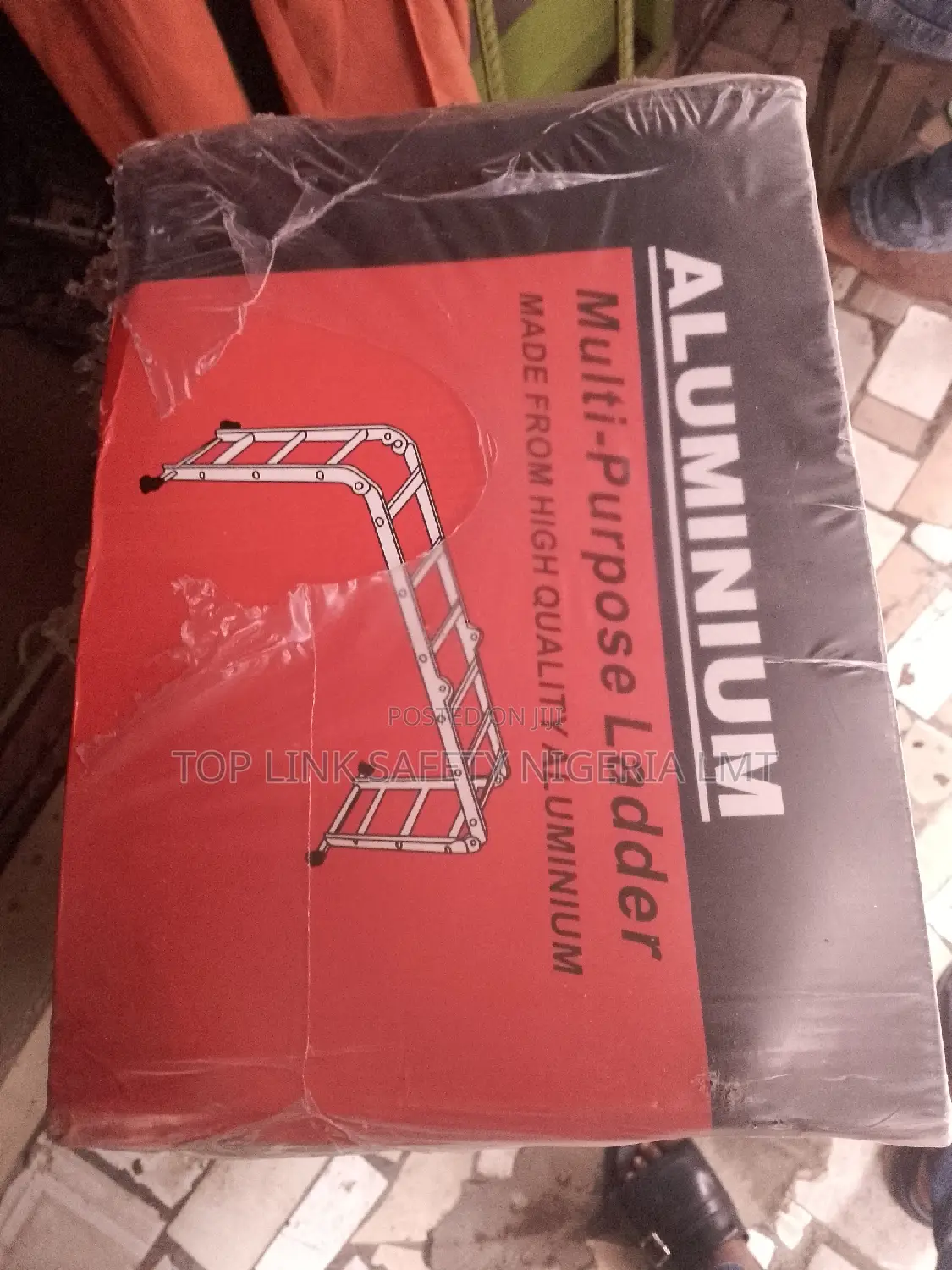 Folding Aluminum Ladder 4 by 3