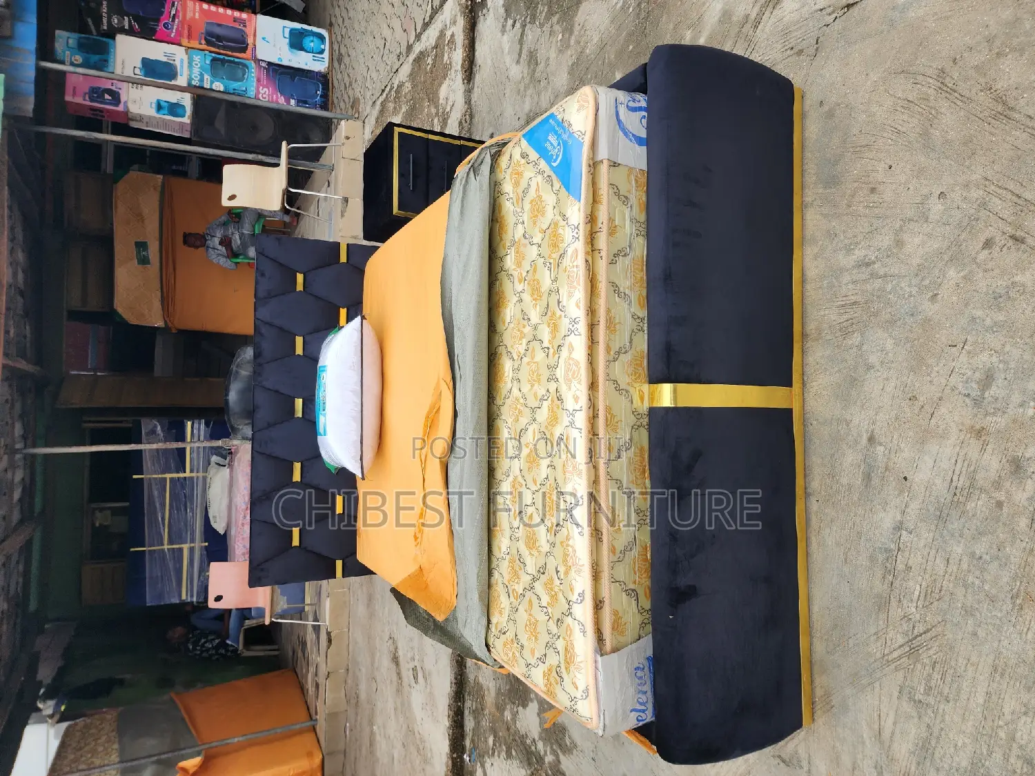 Quality 4.5by6 Upholstery Padded Bed Frame With One Bed Side