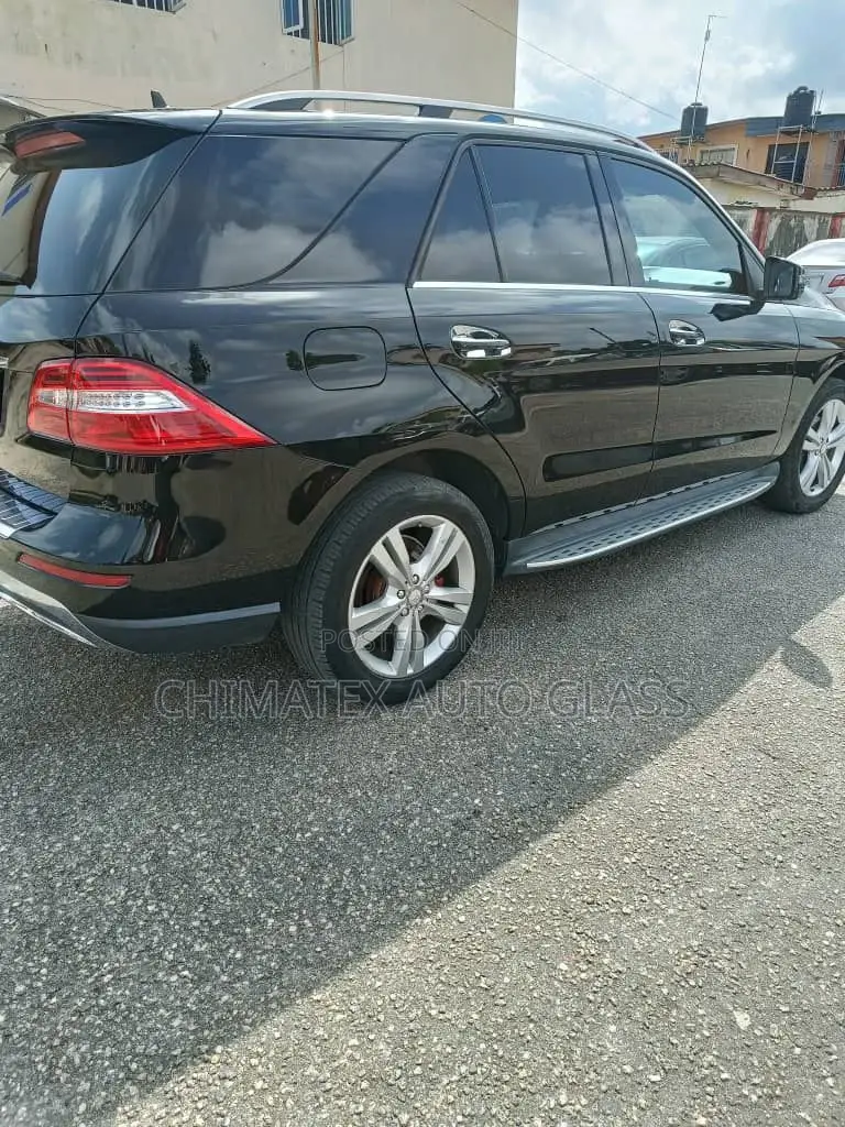 All Body Glass for ML350 2014 Available for Delivery