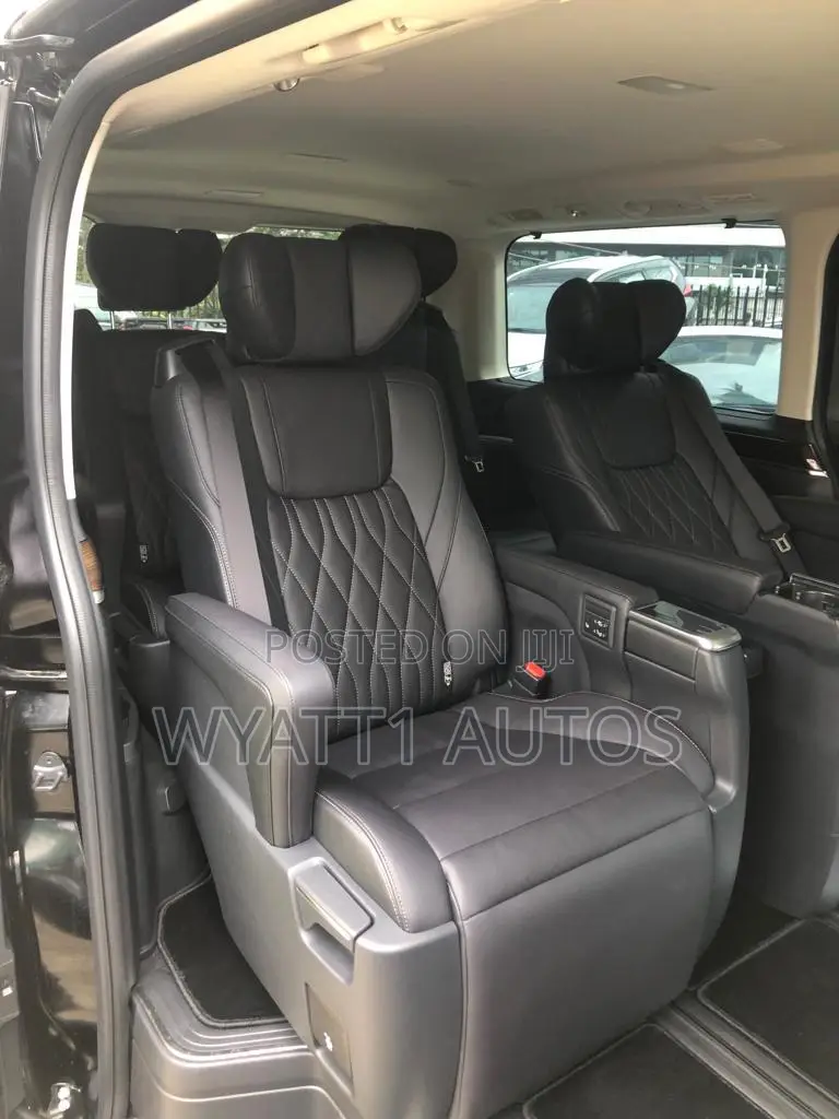 New Toyota Sienna 2025 Black