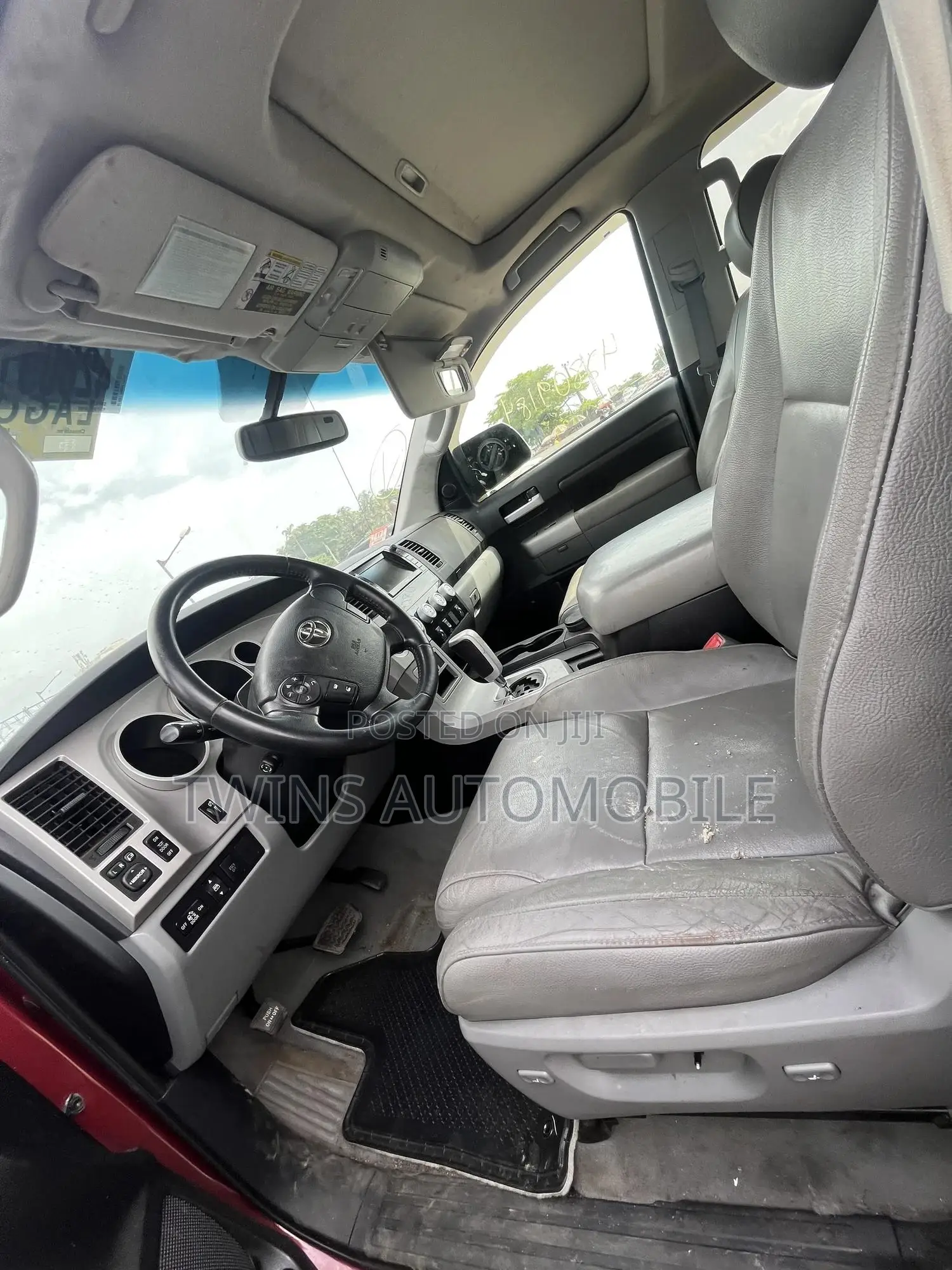 Toyota Tundra Double Cab 4x4 Limited 2011 Red