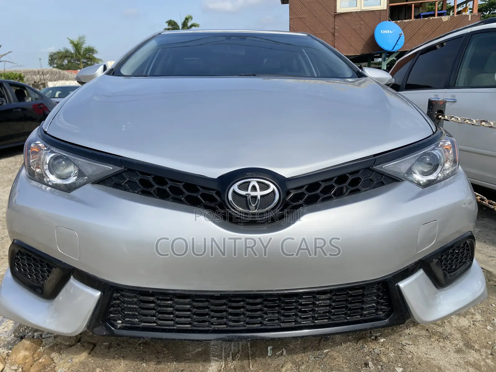 Toyota Corolla 2017 Silver