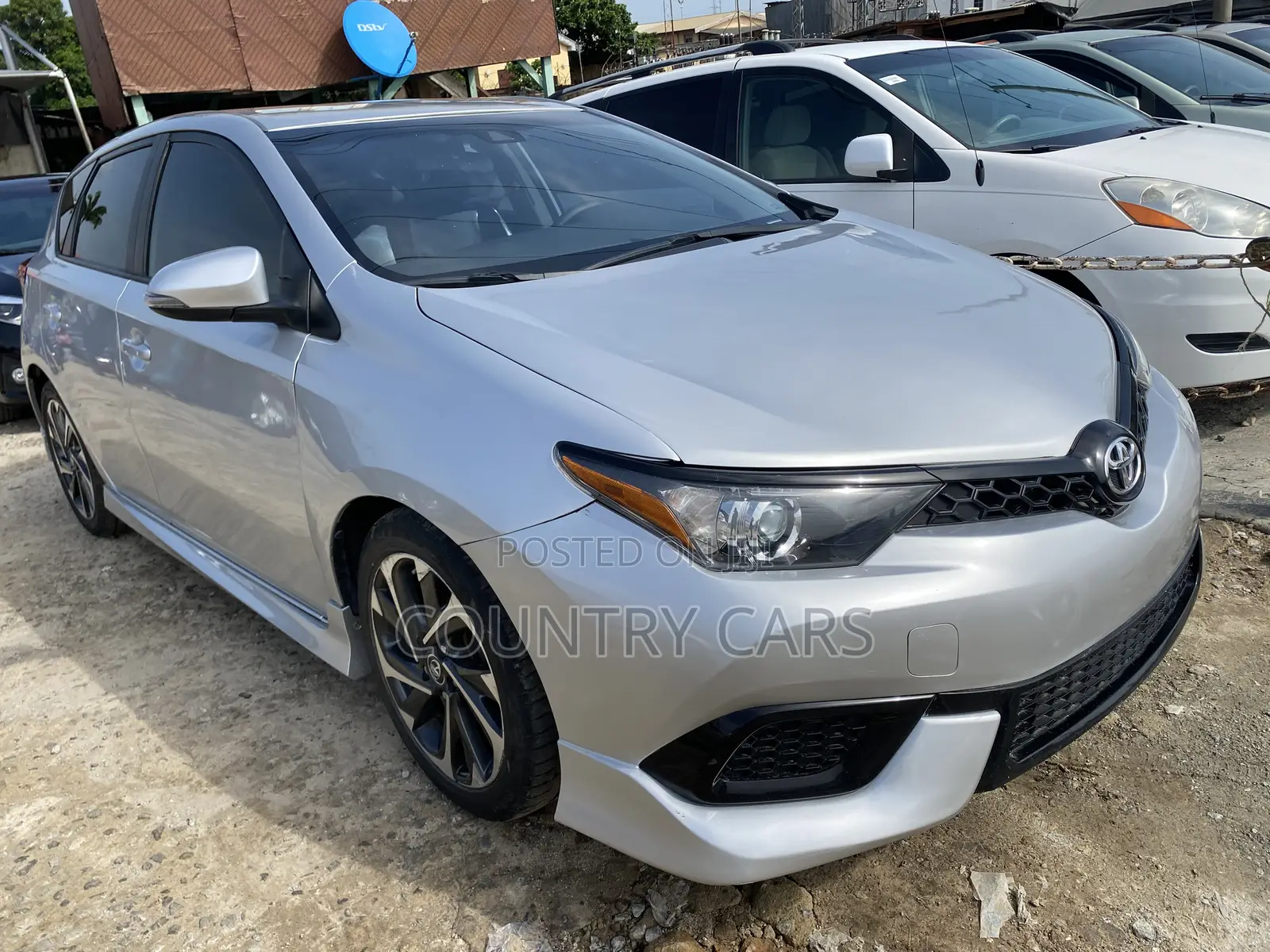 Toyota Corolla 2017 Silver