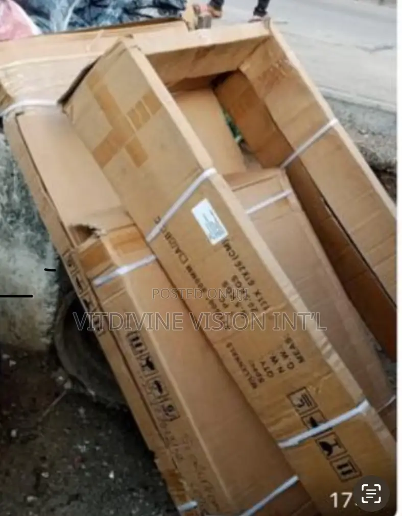 27u Rack Wall Mount Cabinet (600x800)