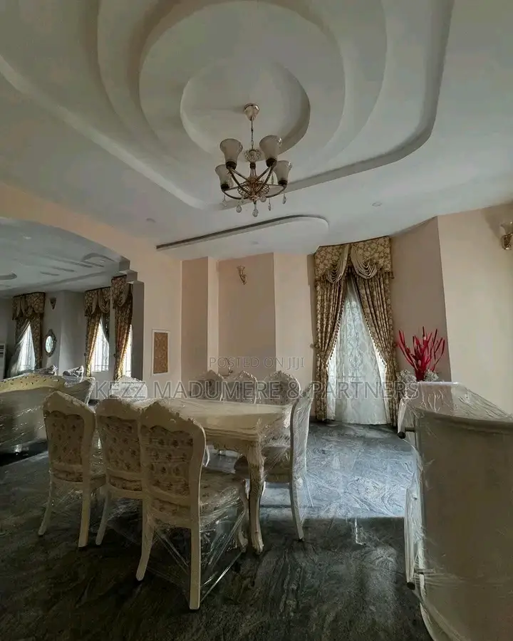 6bdrm Duplex in Shell Cooperative, Port-Harcourt for sale
