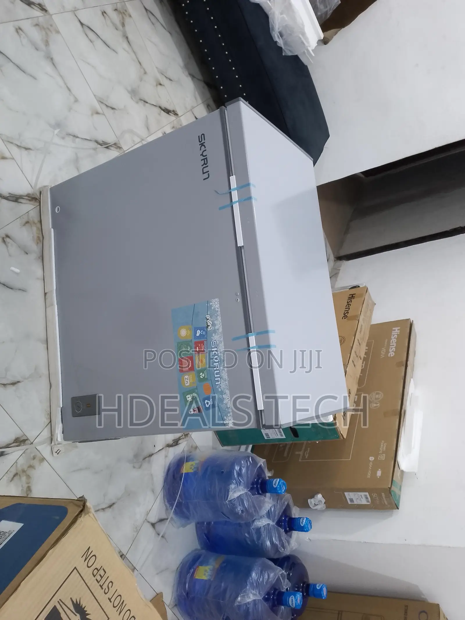 Portable 200L SKYRUN Chest Freezer.