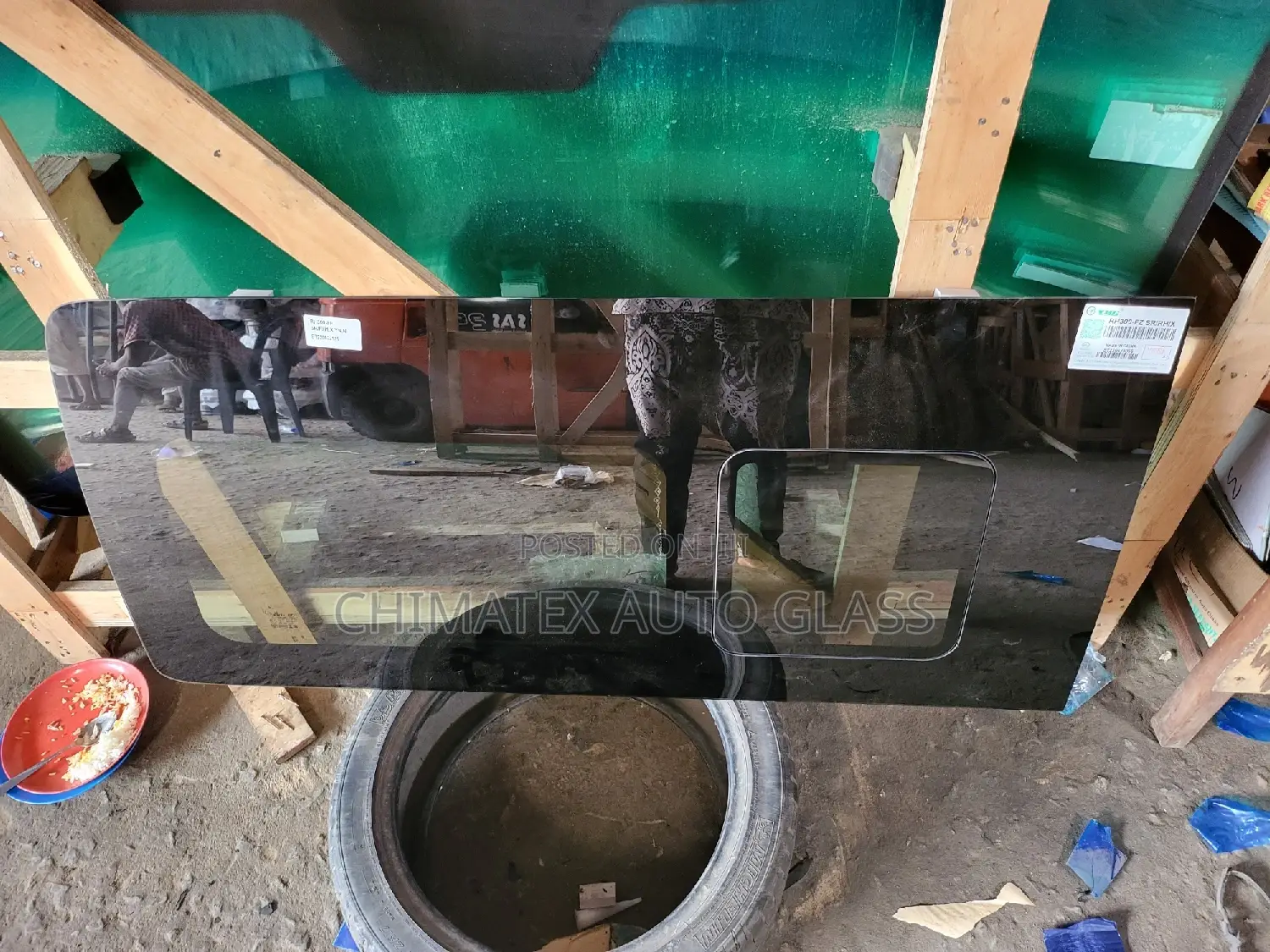 Toyota Frame Glass for 2019 COVID 19 Hummer Bus