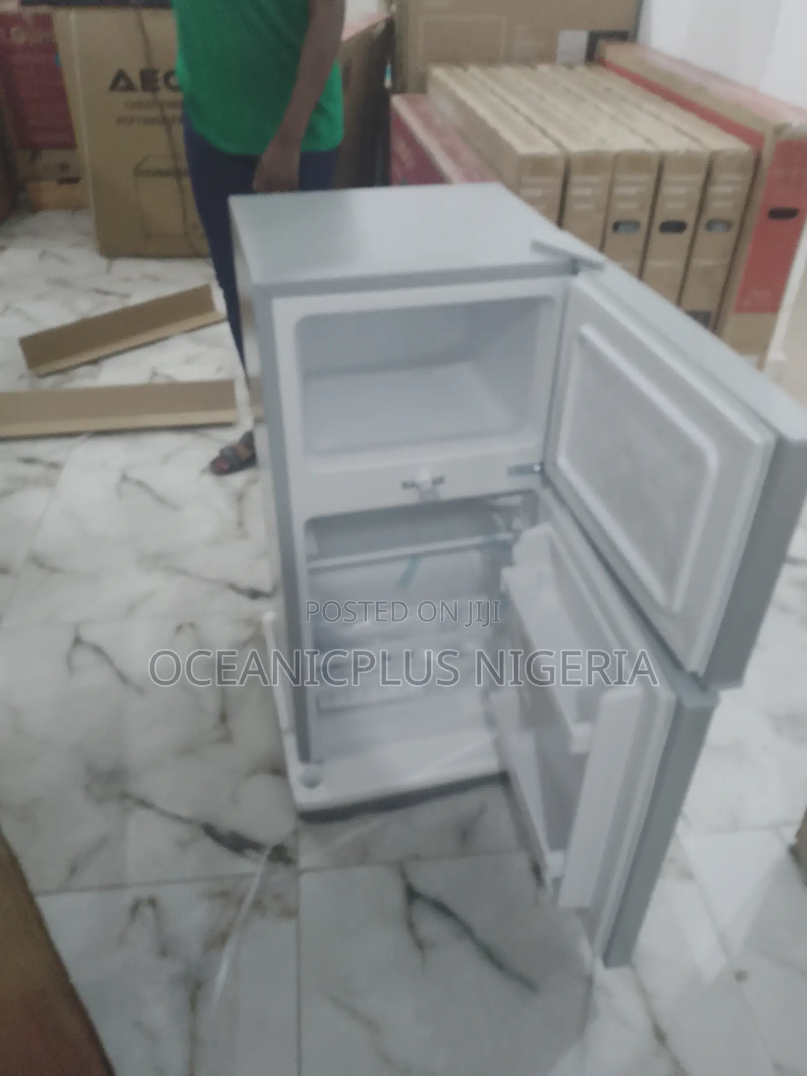 Buttom Fridge and Top Freezer Skyrun Double Doorrefrigerator