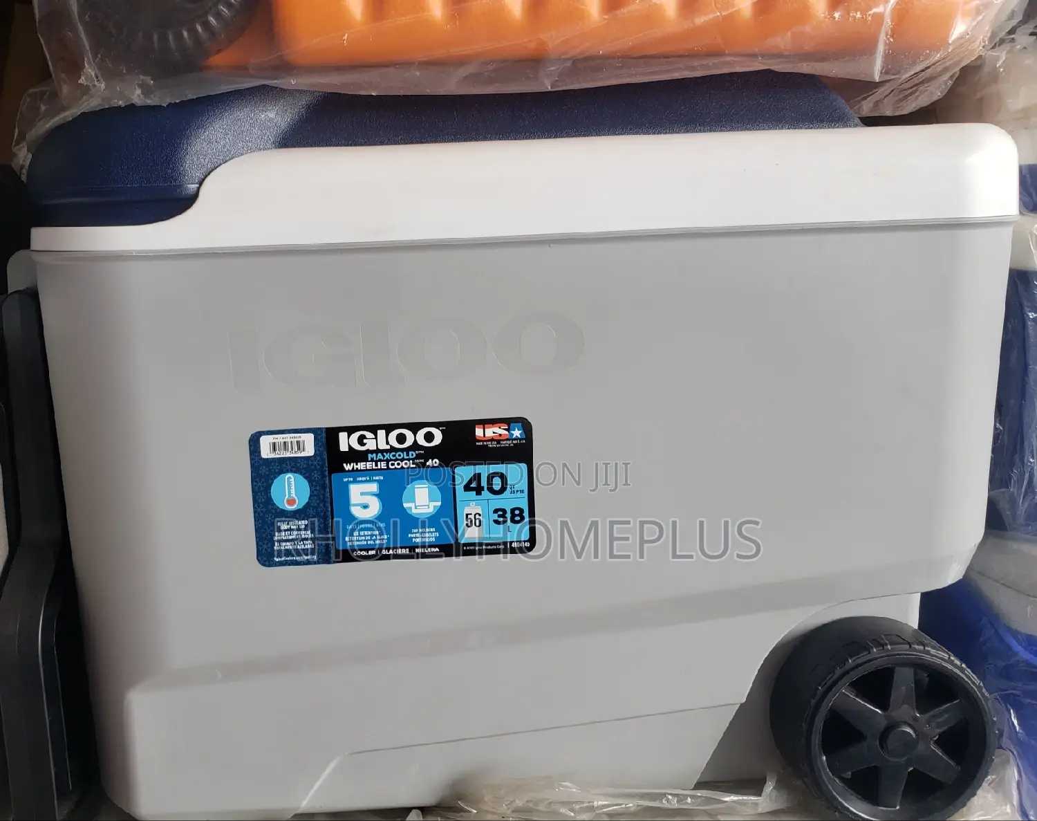 Igloo Maxcold Roller Cooler 40 Quart