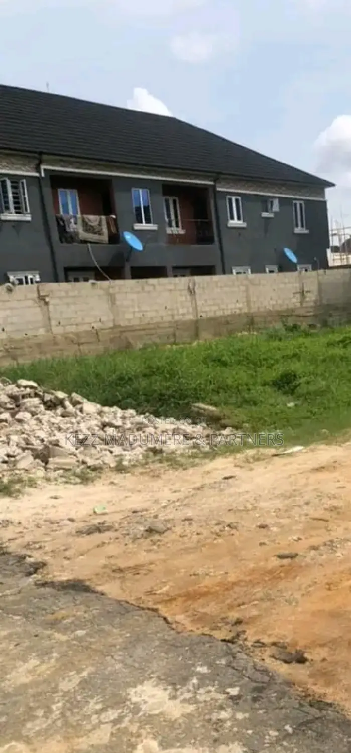 For Sale : 1 Plot at Paradise Estate