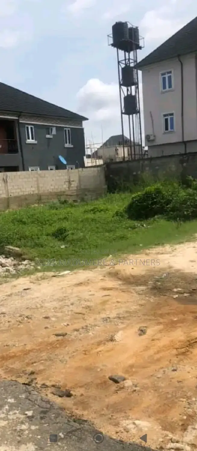 For Sale : 1 Plot at Paradise Estate