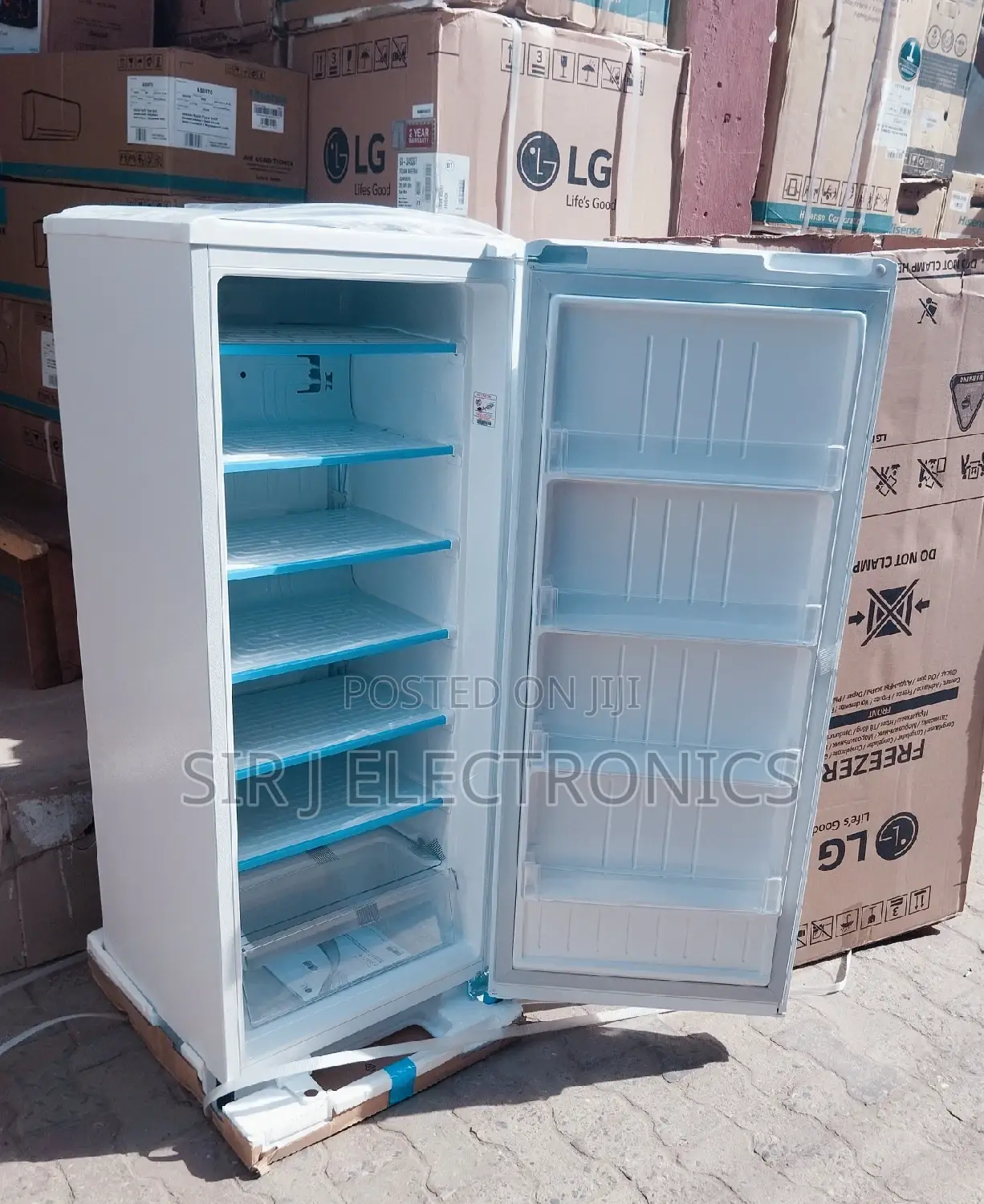 Lg Upright Standing Freezer 100% Copper Drive