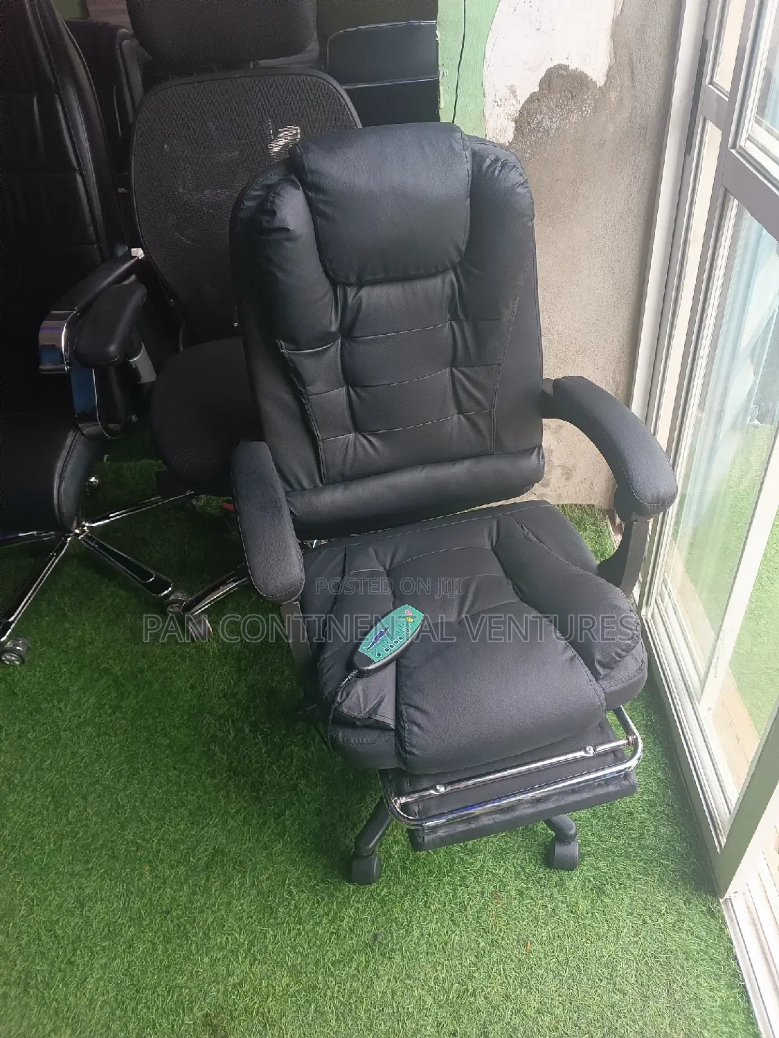 Brand New Massage Chairs With Full Leather