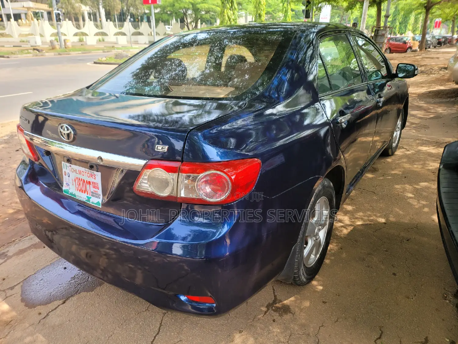 Toyota Corolla LE 4dr Sedan (1.8L 4cyl 4A) 2013 Blue