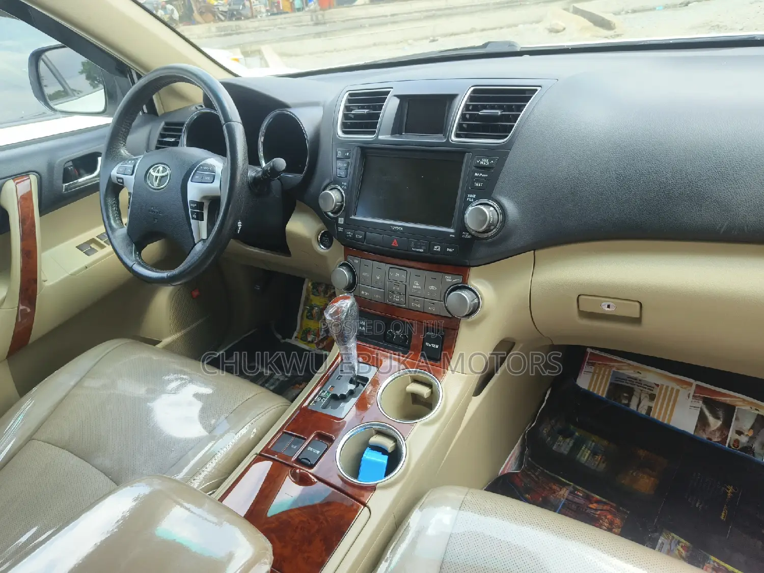 Toyota Highlander Limited 2012 White