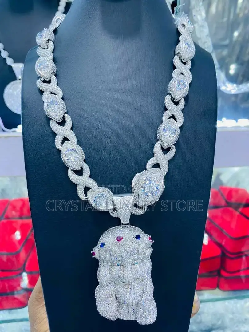 High-End Cubic Zirconia Necklace and Pendant